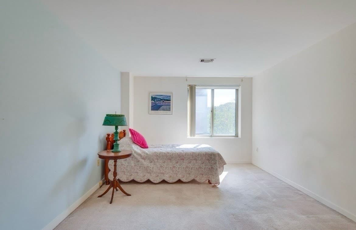 Condominium at 183 Oak Street # 308, Newton MA 02464, Newton, photo 15 of 23