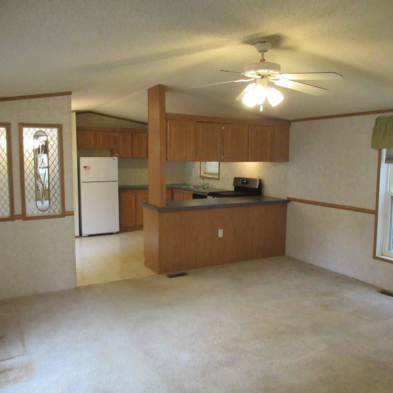Mobile Home at 37 Mobile Ave # 37, Chelmsford MA 01824, Chelmsford, photo 11 of 29