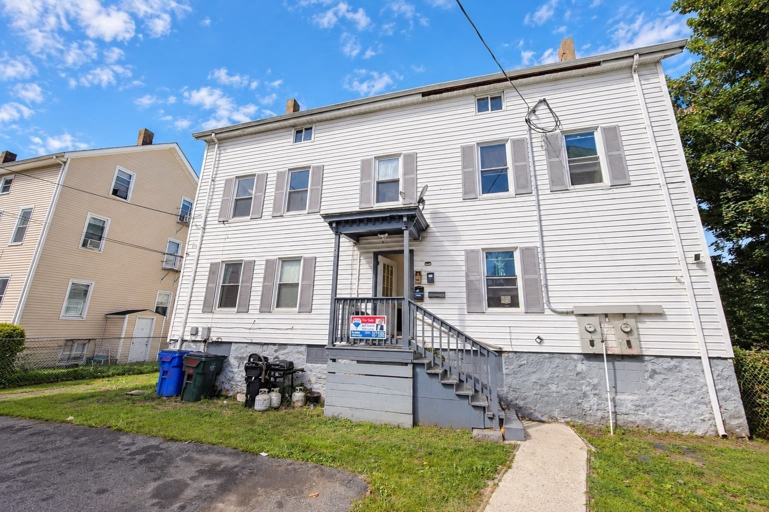 4 Family at 64 Tremont St, Fall River MA 02720, Fall River, photo 2 of 39