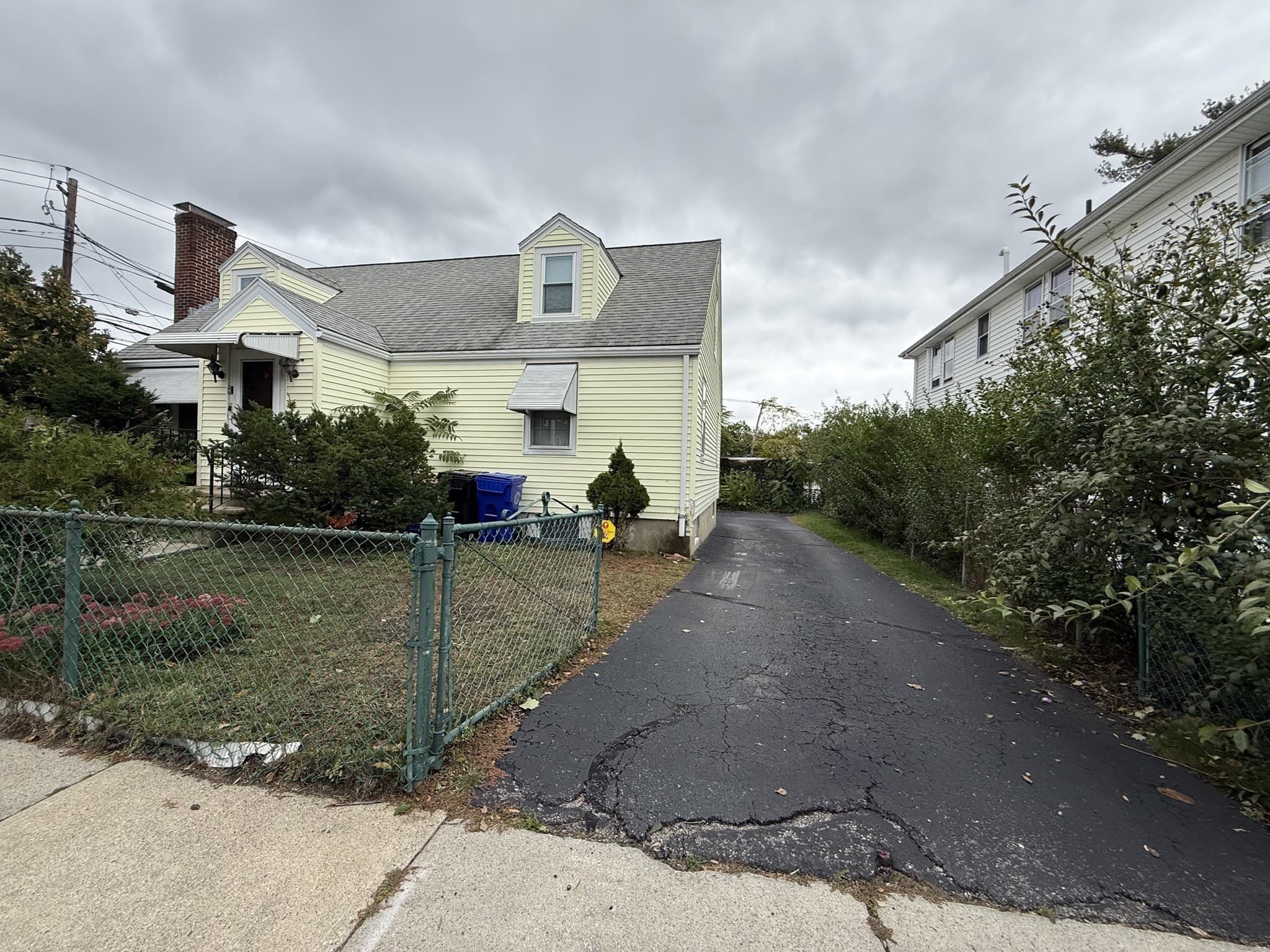 Multi Family at 19 Brookdale Rd, Arlington MA 02474, Arlington, photo 12 of 13