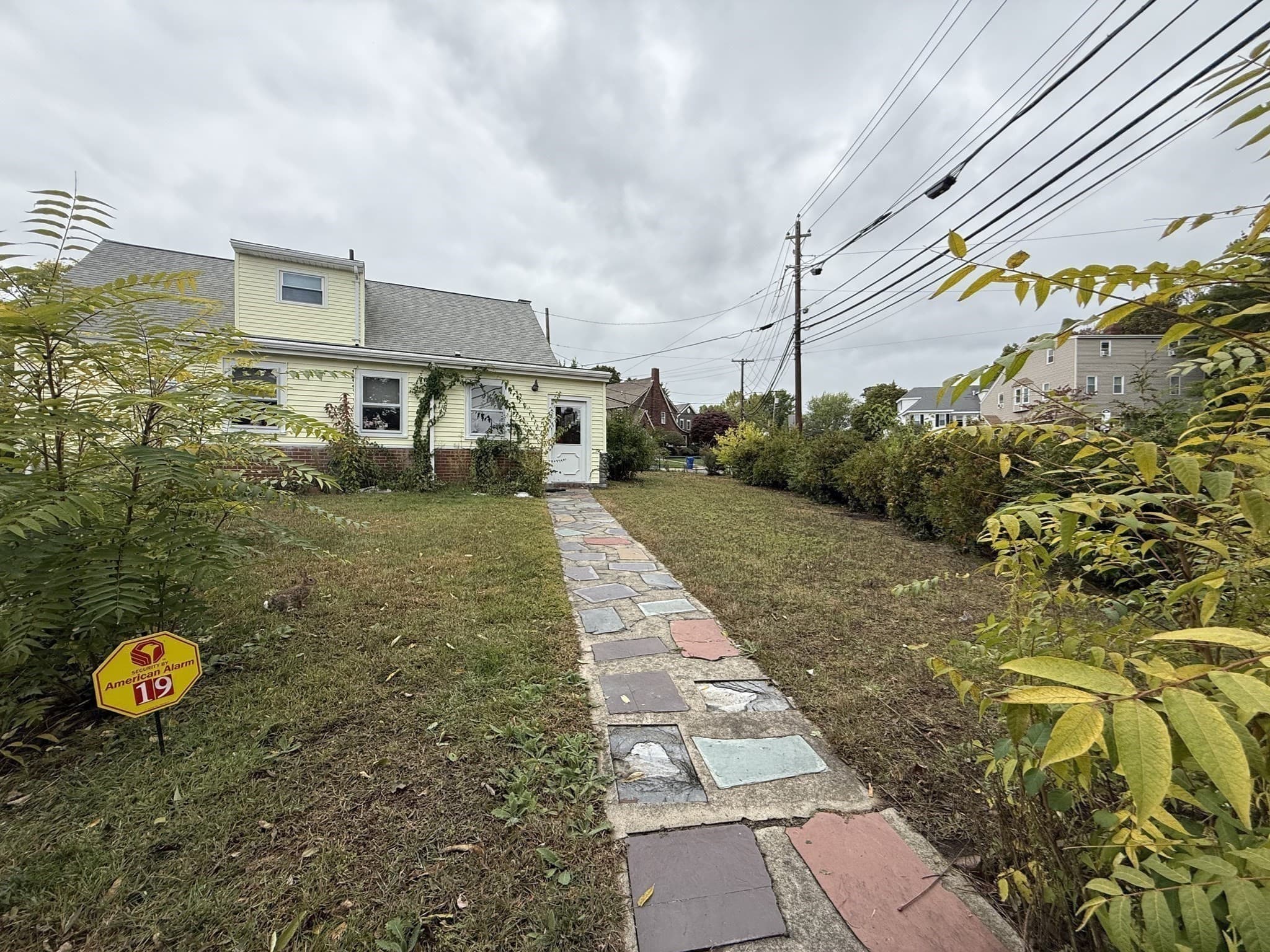 Multi Family at 19 Brookdale Rd, Arlington MA 02474, Arlington, photo 4 of 13