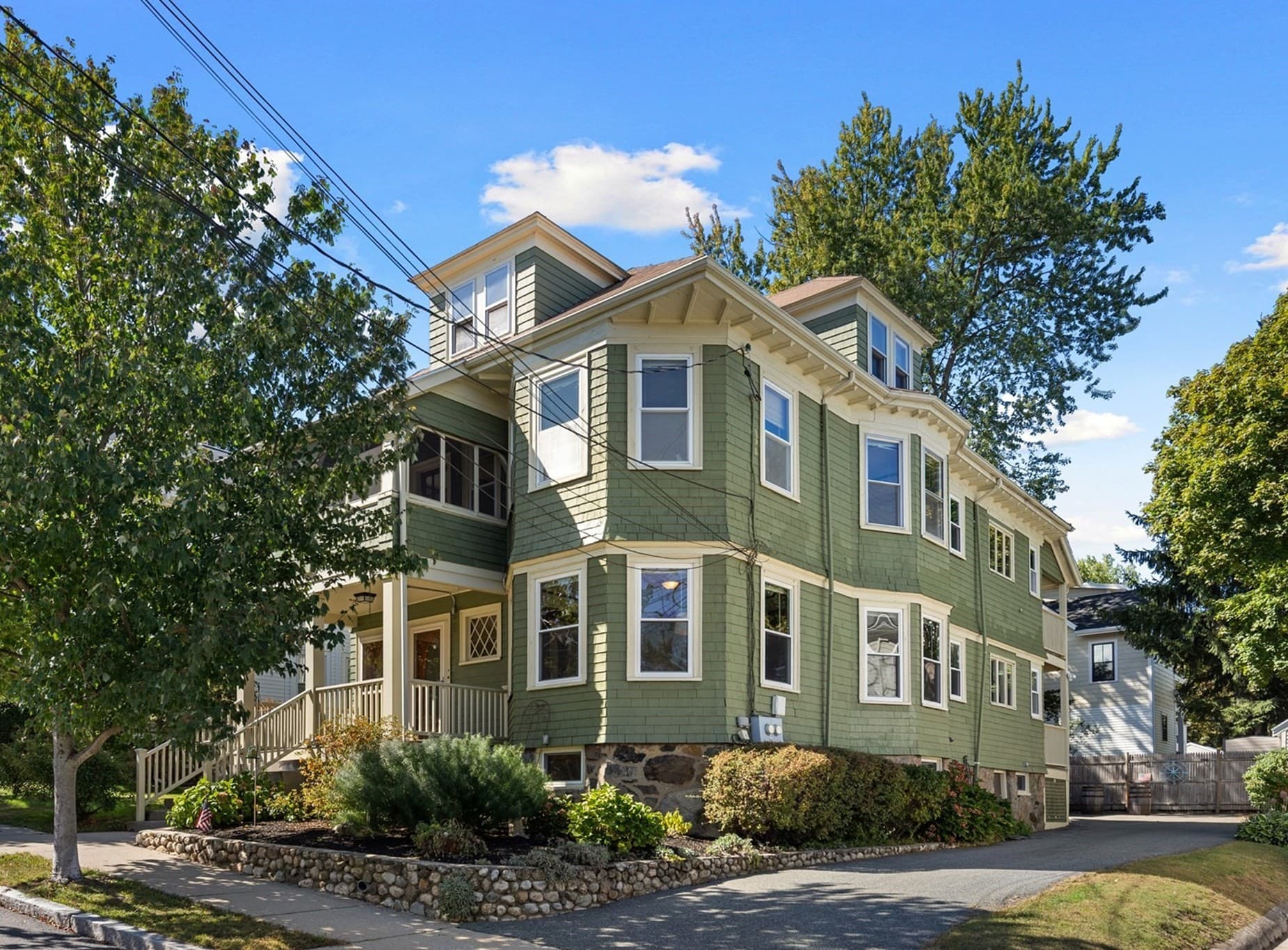 2 Family - 2 Units Up/Down at 9-11 Scituate St, Arlington MA 02476, Arlington, photo 2 of 39