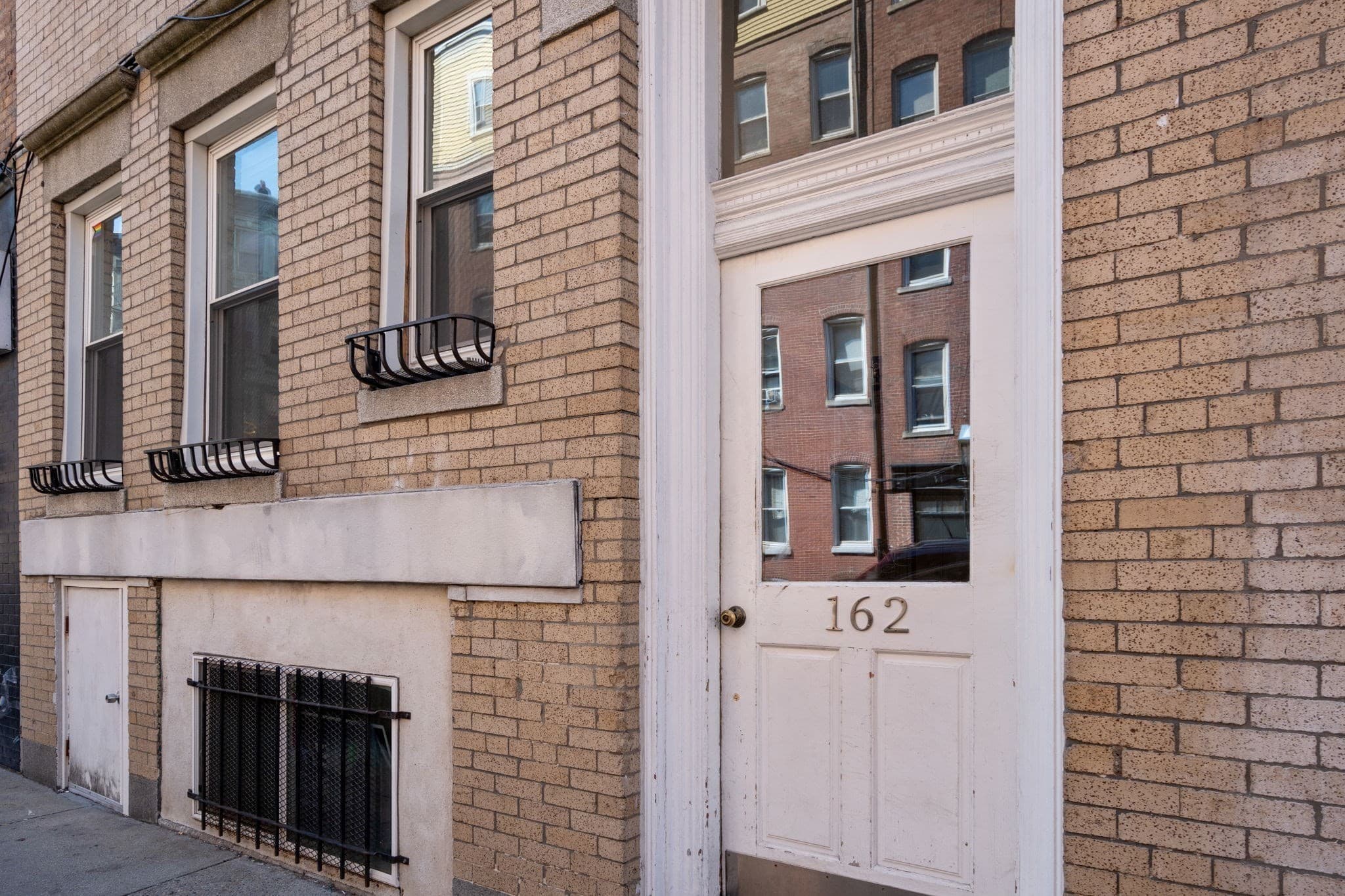 162 Endicott St # 1, Boston MA 02113