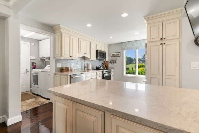 Condominium at 20 Brassie Way # 20, North Reading MA 01864, North Reading, photo 19 of 38