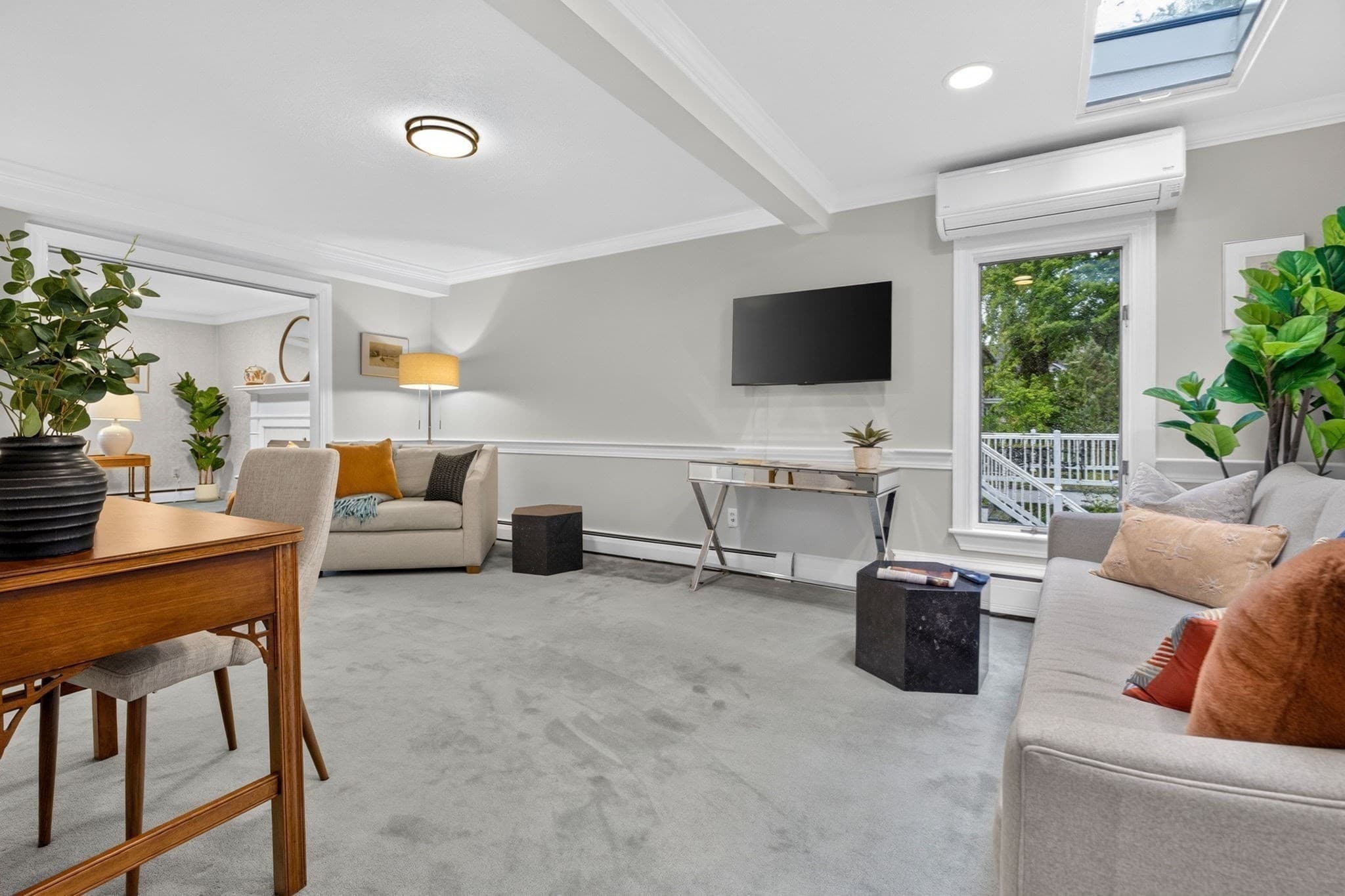 Single Family Residence at 130 Moss Hill Rd, Boston MA 02130, Boston, photo 6 of 40