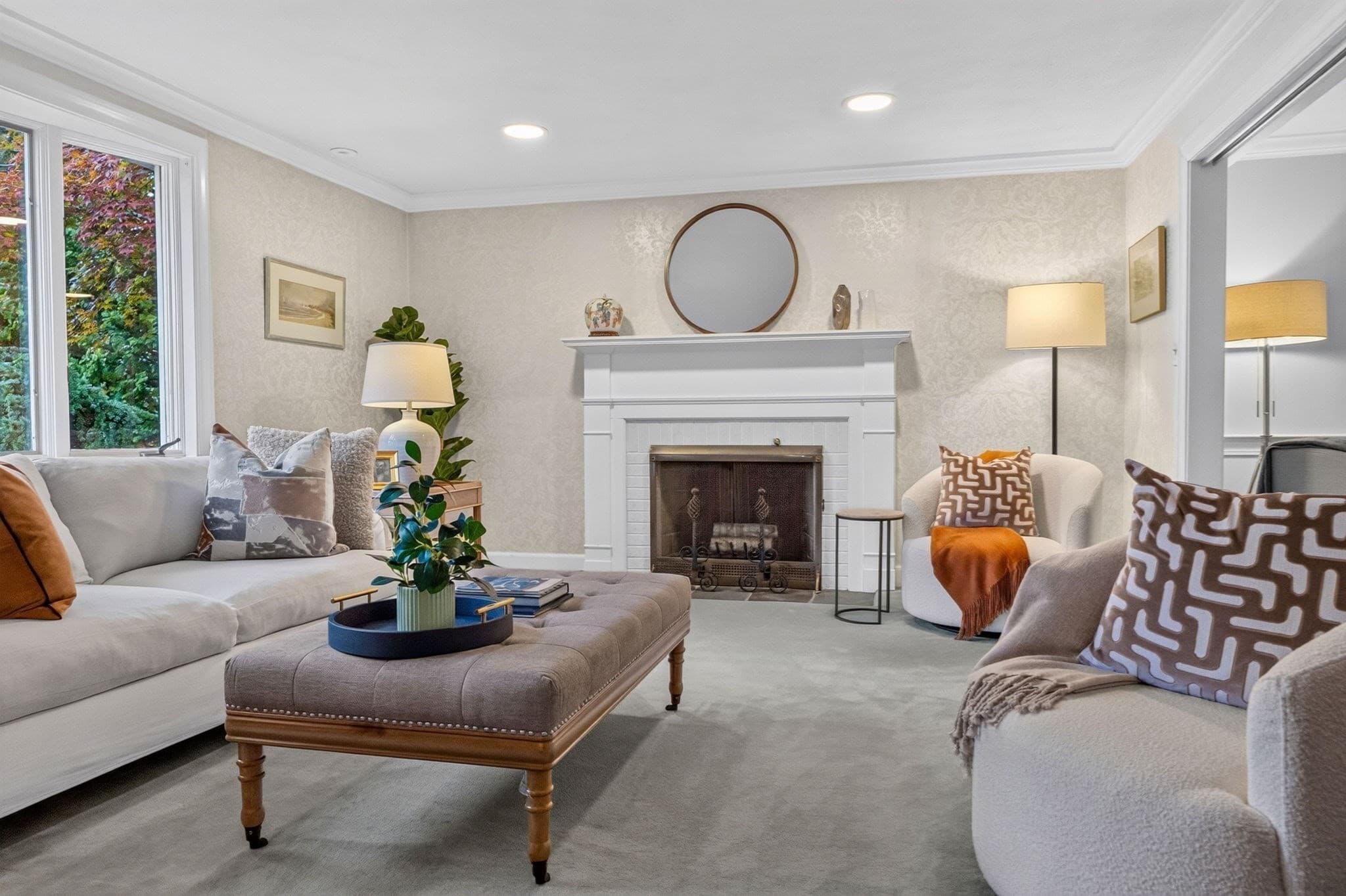 Single Family Residence at 130 Moss Hill Rd, Boston MA 02130, Boston, photo 5 of 40