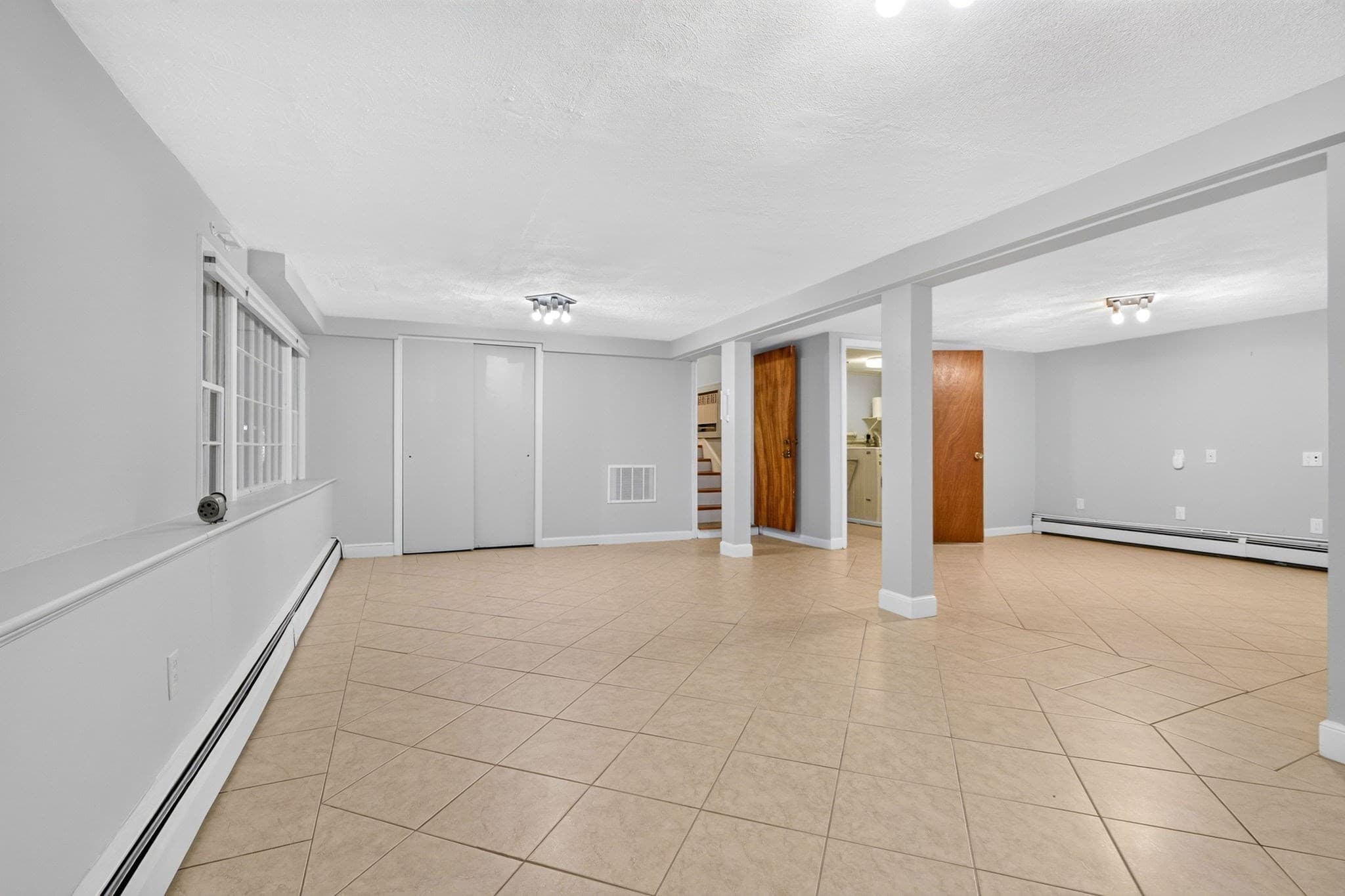Single Family Residence at 130 Moss Hill Rd, Boston MA 02130, Boston, photo 34 of 40