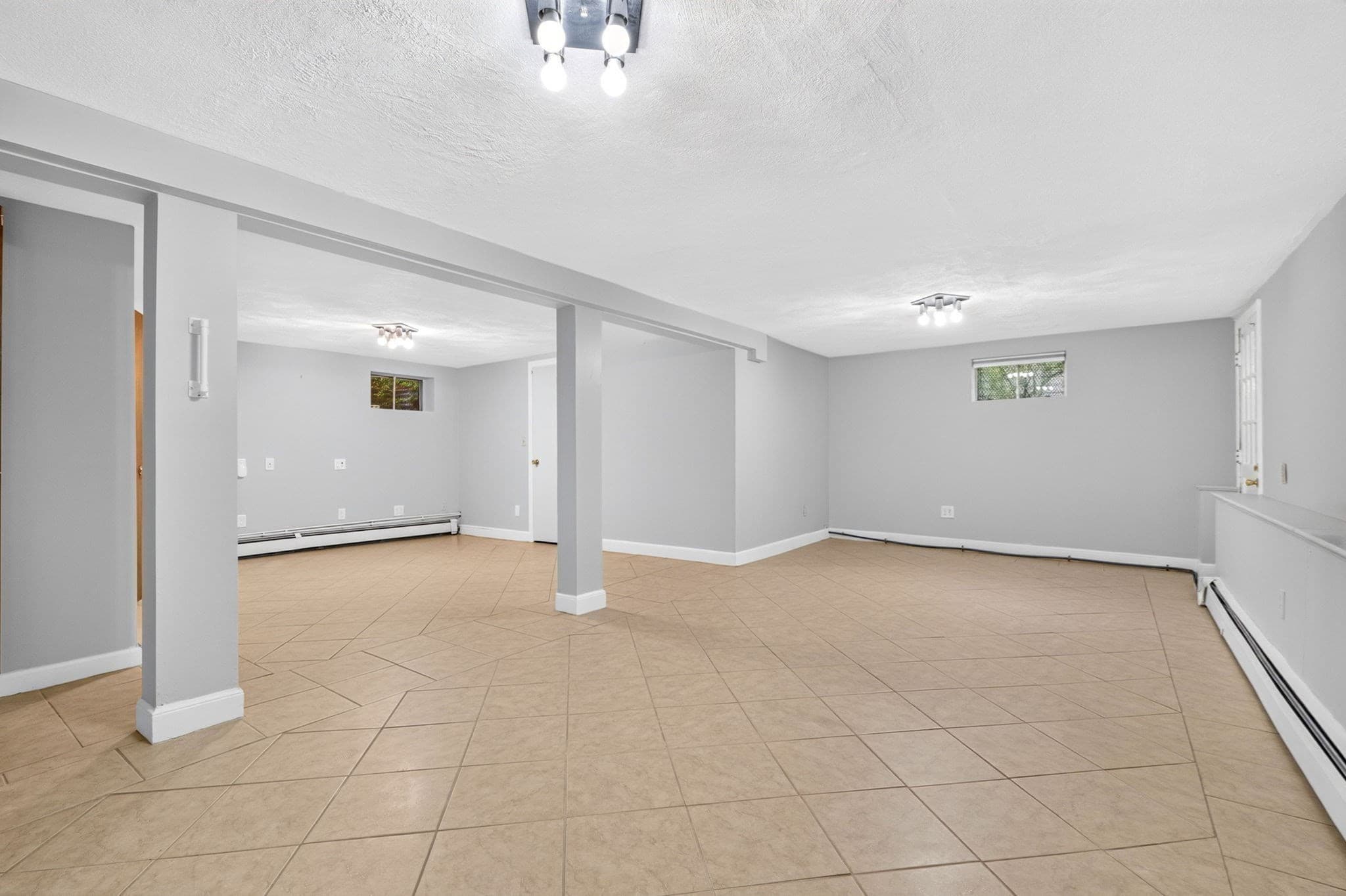 Single Family Residence at 130 Moss Hill Rd, Boston MA 02130, Boston, photo 33 of 40