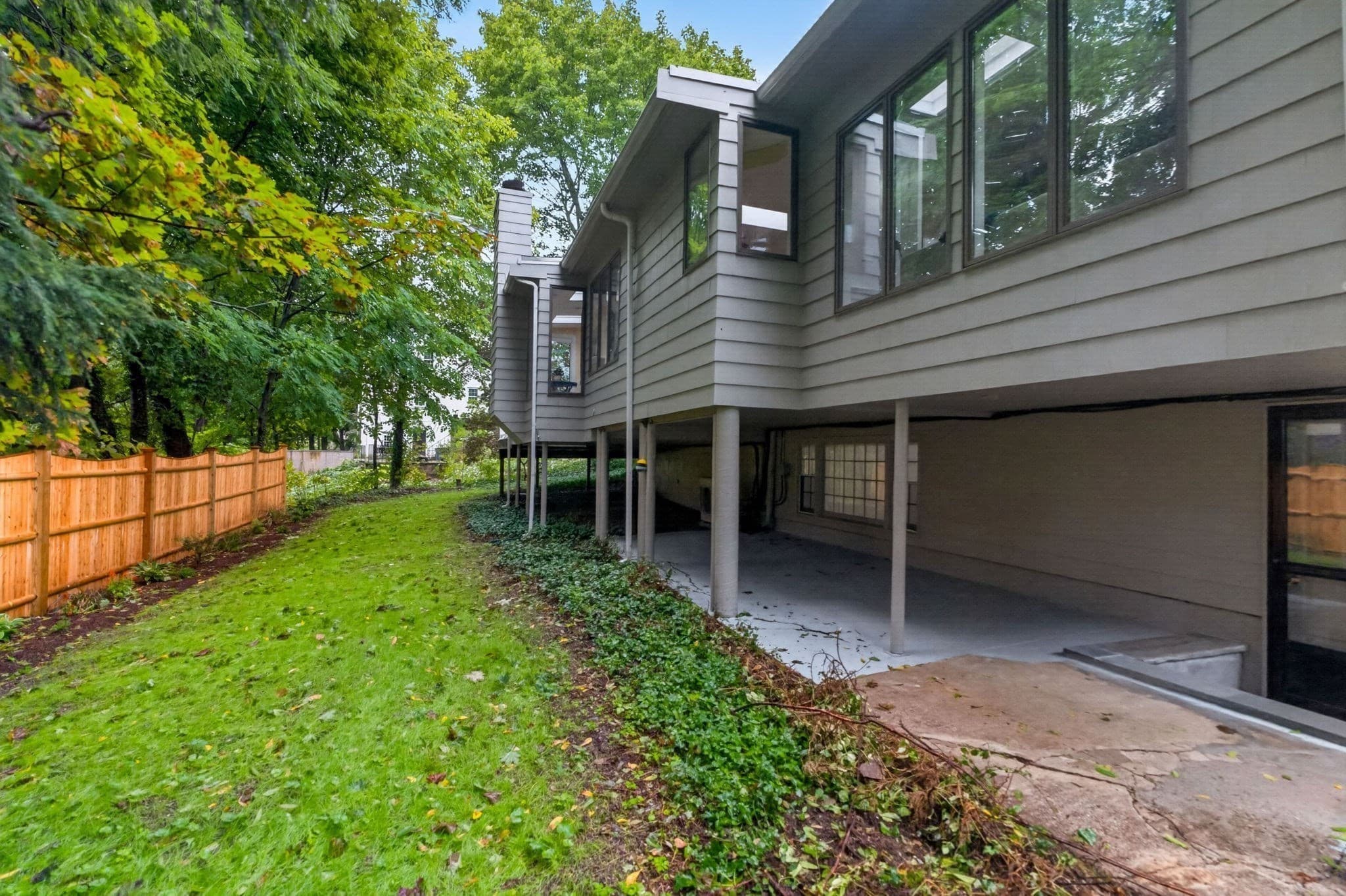 Single Family Residence at 130 Moss Hill Rd, Boston MA 02130, Boston, photo 37 of 40
