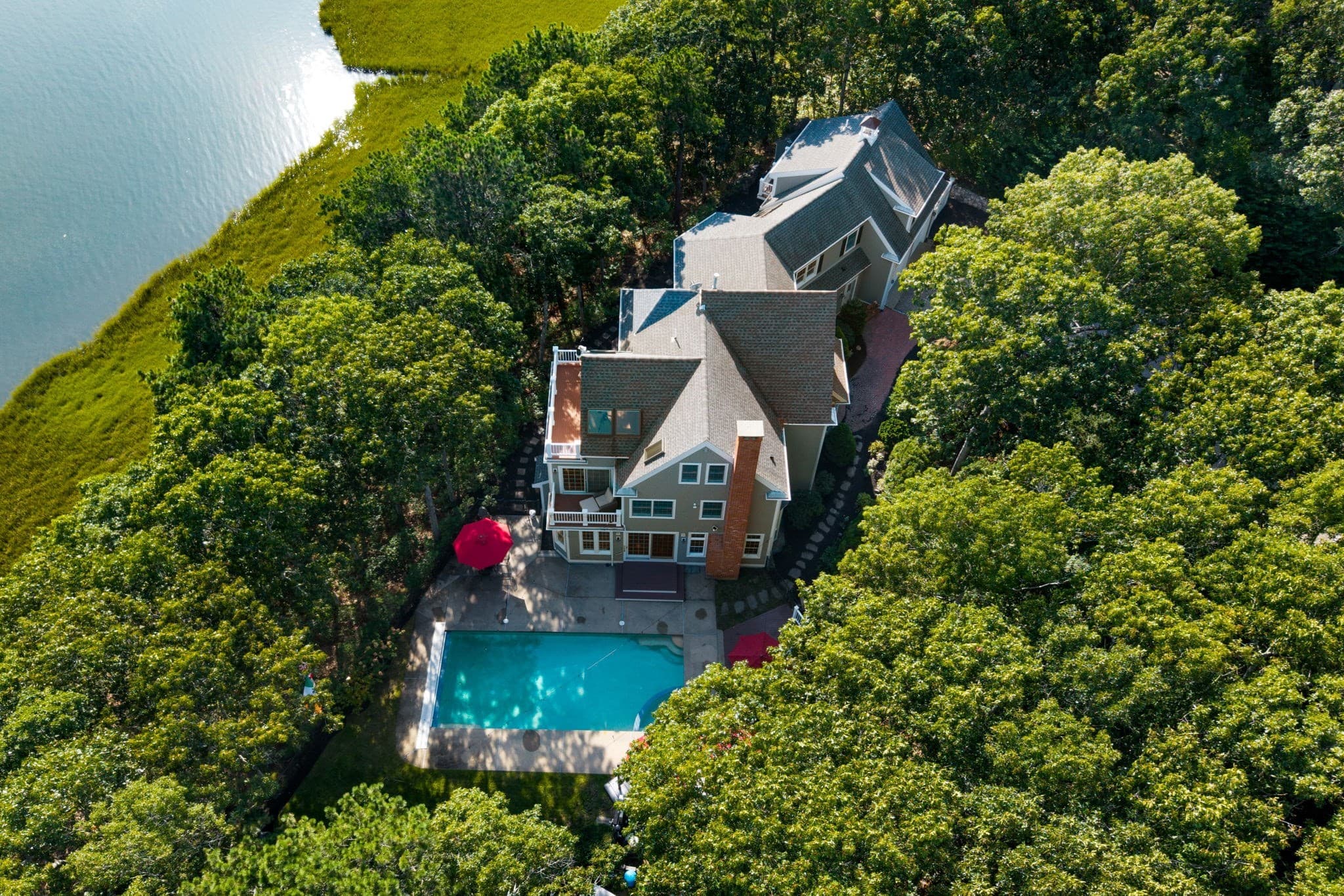 Single Family Residence at 25 Duck Blind Rd, Falmouth MA 02536, Falmouth, photo 3 of 41
