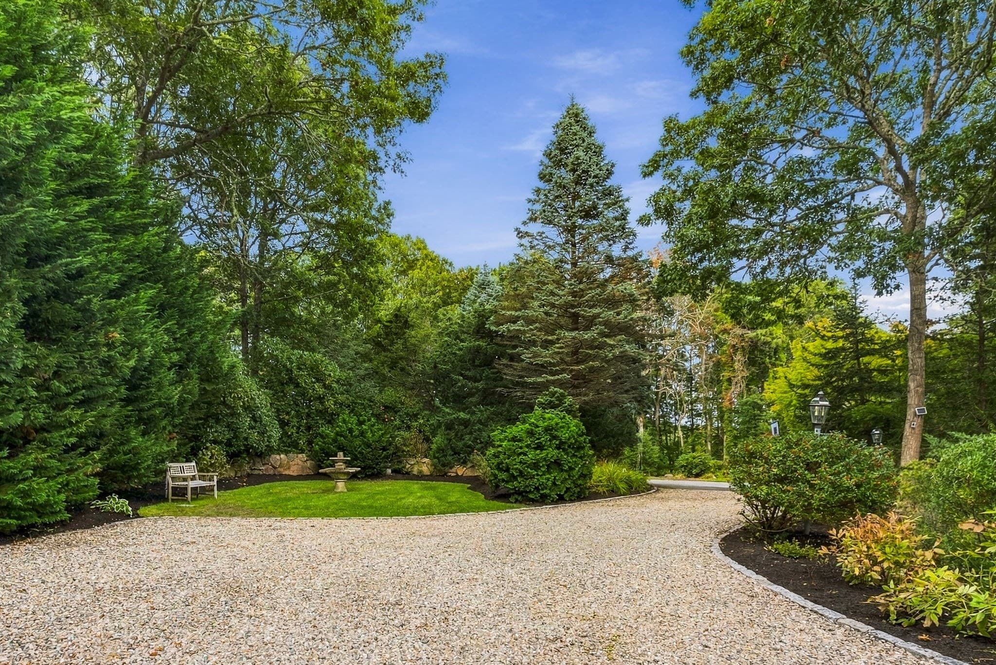 Single Family Residence at 25 Duck Blind Rd, Falmouth MA 02536, Falmouth, photo 4 of 41