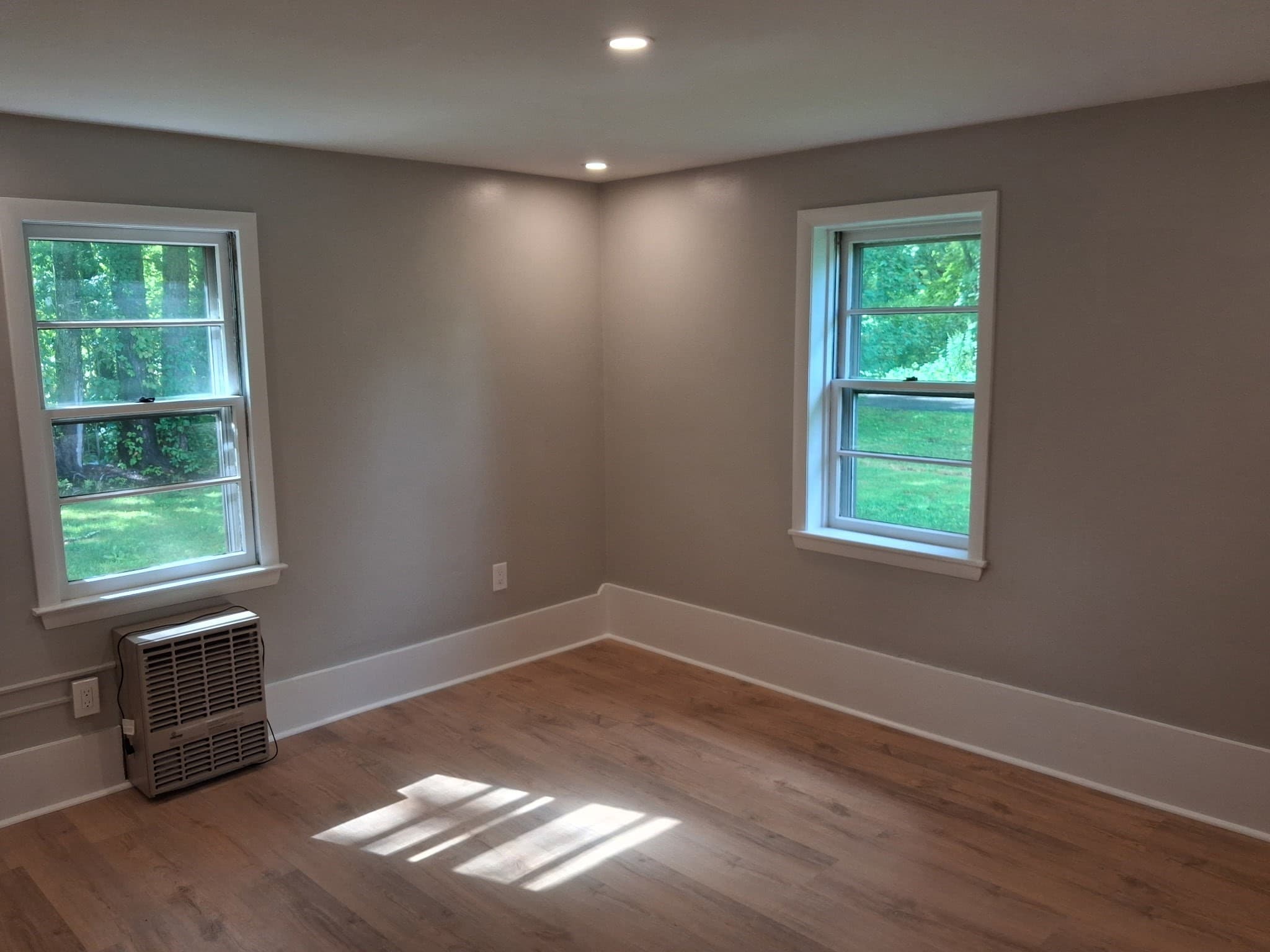 5-9 Family at 217 N Main Street, Deerfield MA 01373, Deerfield, photo 7 of 22