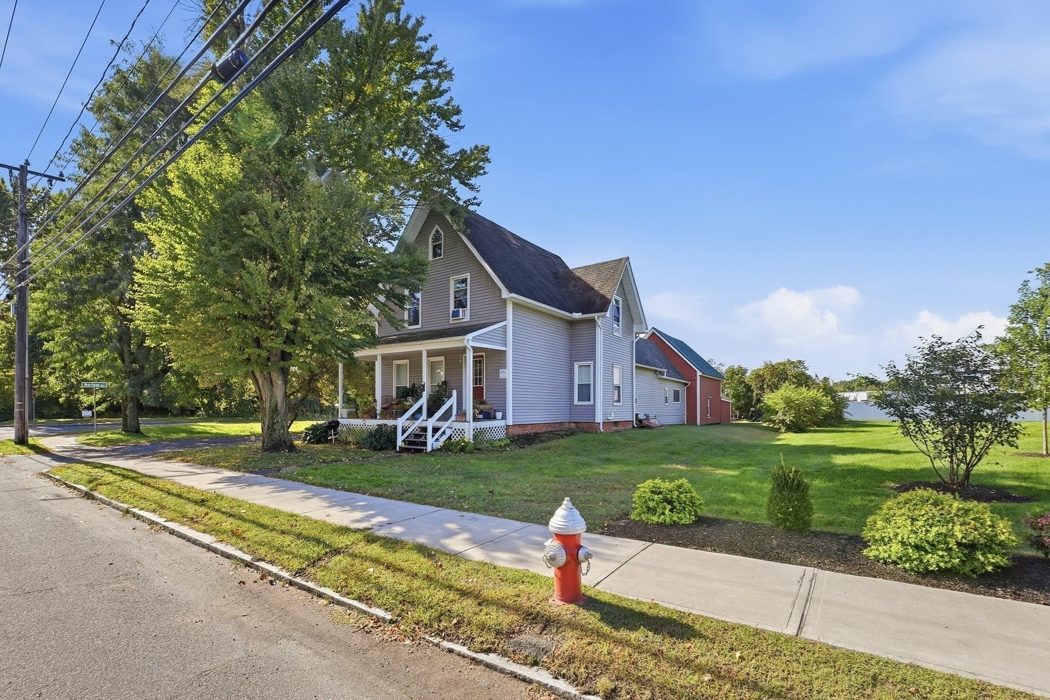 3 Family at 30 Sugarloaf Street, Deerfield MA 01373, Deerfield, photo 3 of 18