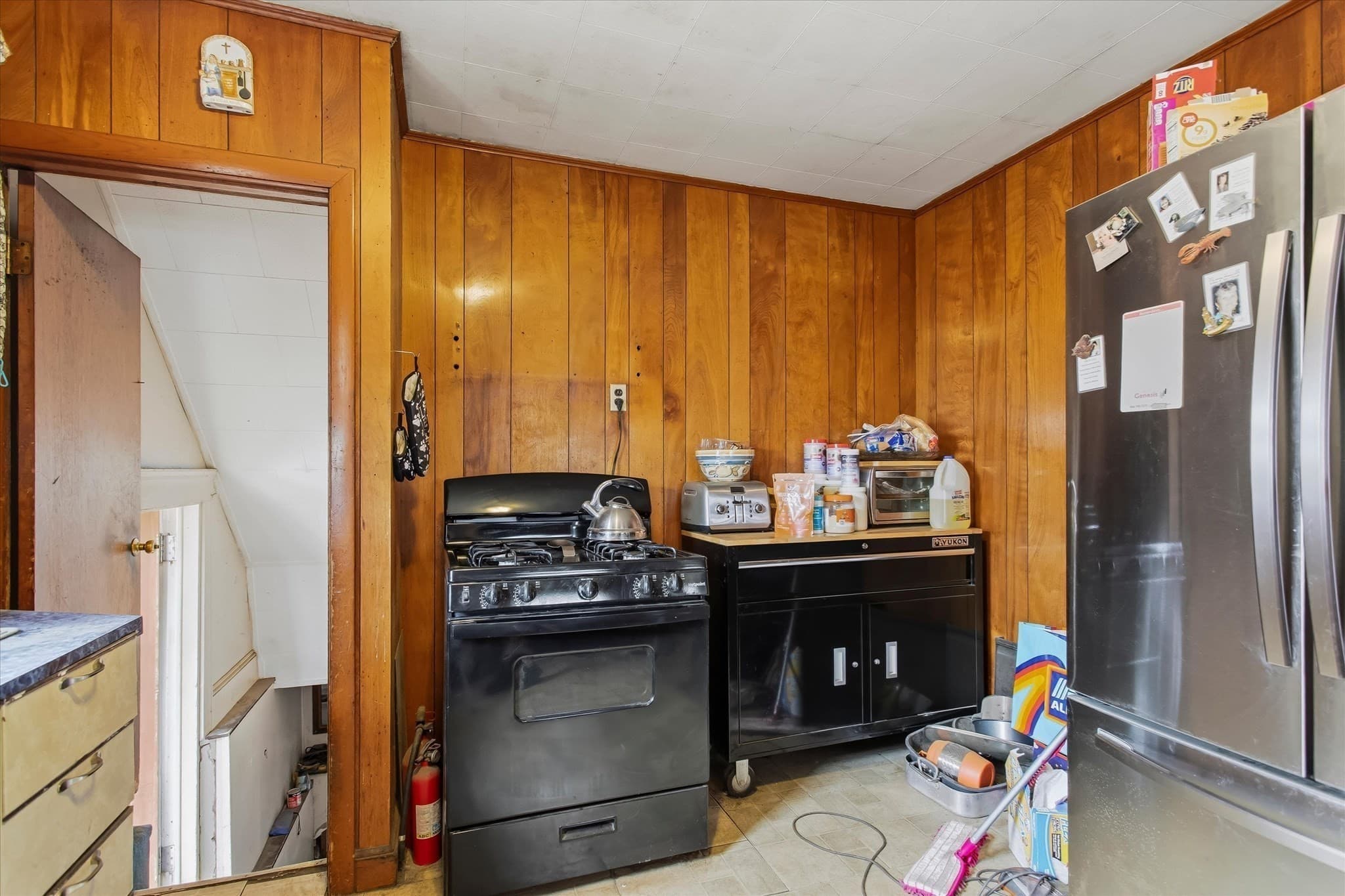 Single Family Residence at 14 Beckert Ave, Revere MA 02151, Revere, photo 10 of 14