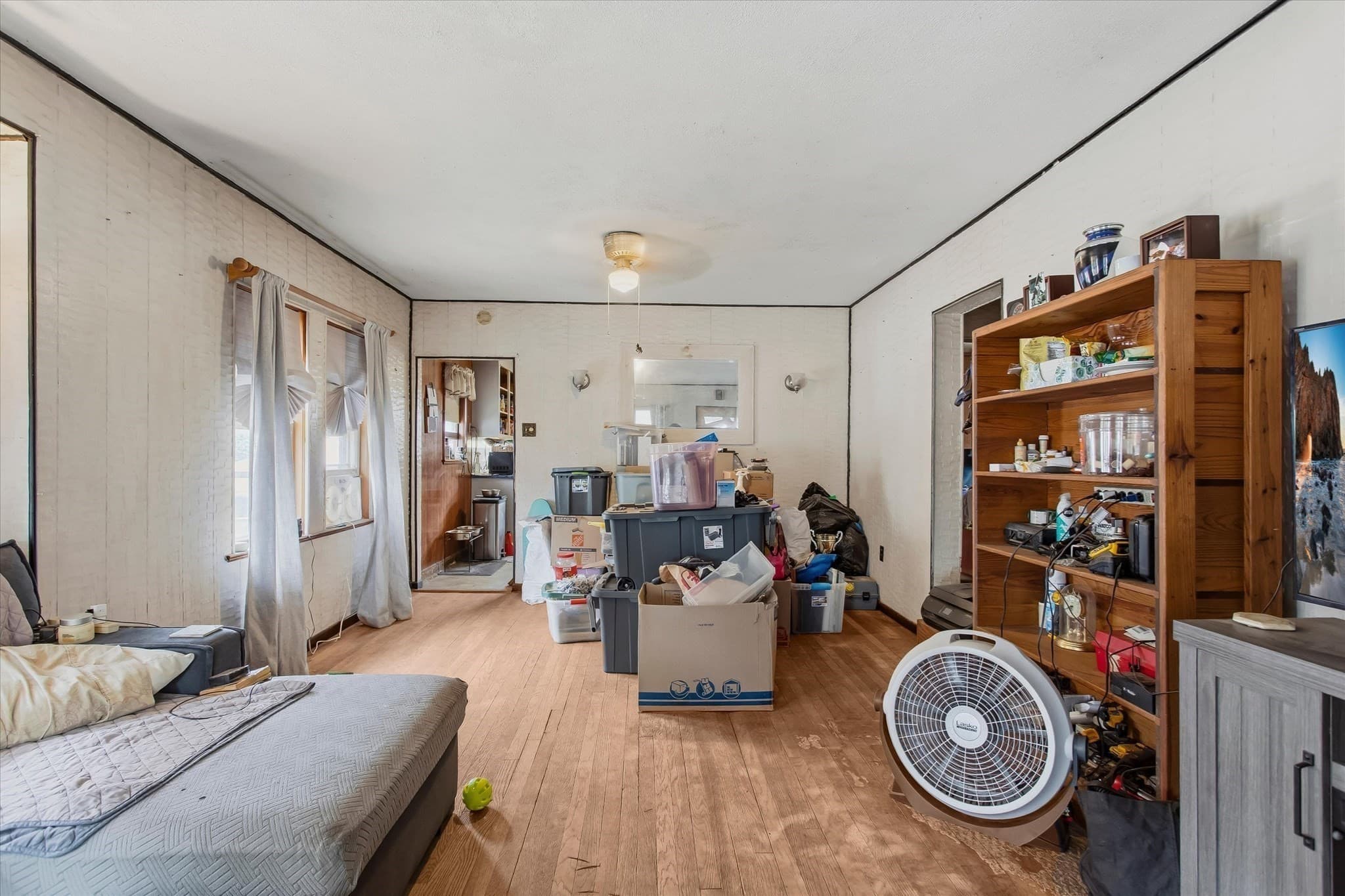 Single Family Residence at 14 Beckert Ave, Revere MA 02151, Revere, photo 4 of 14