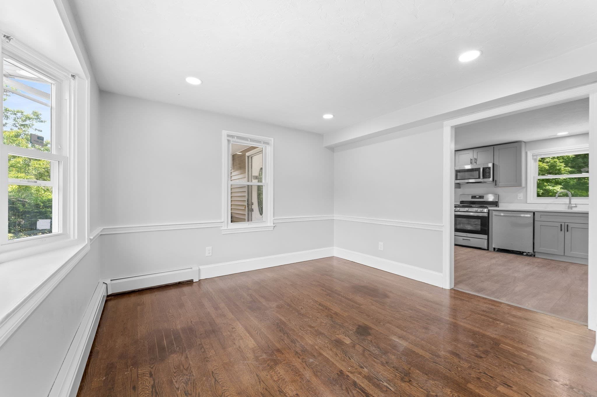 Single Family Residence at 5 Tuckoosa Cir, Bridgewater MA 02324, Bridgewater, photo 15 of 38