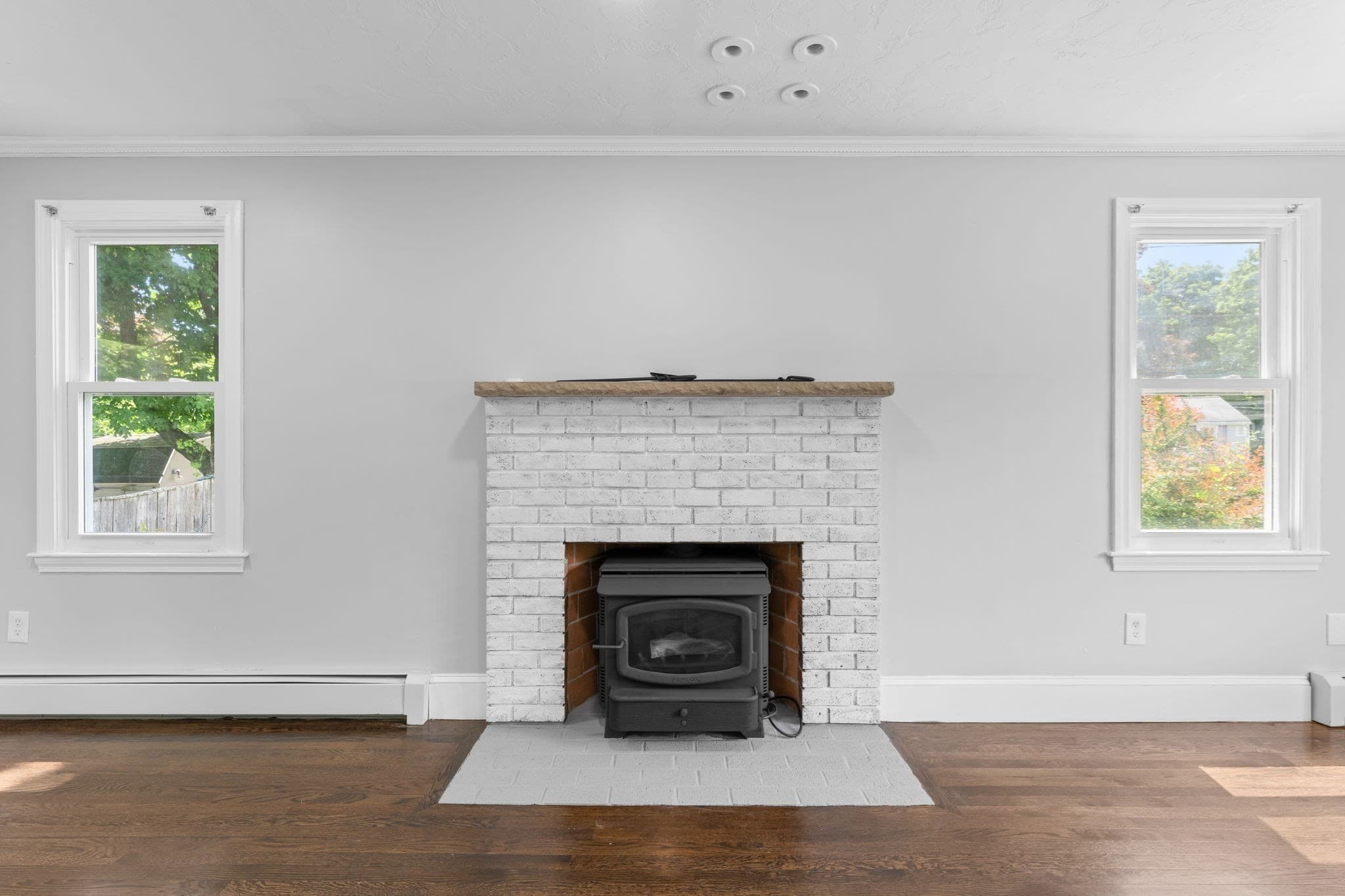 Single Family Residence at 5 Tuckoosa Cir, Bridgewater MA 02324, Bridgewater, photo 19 of 38