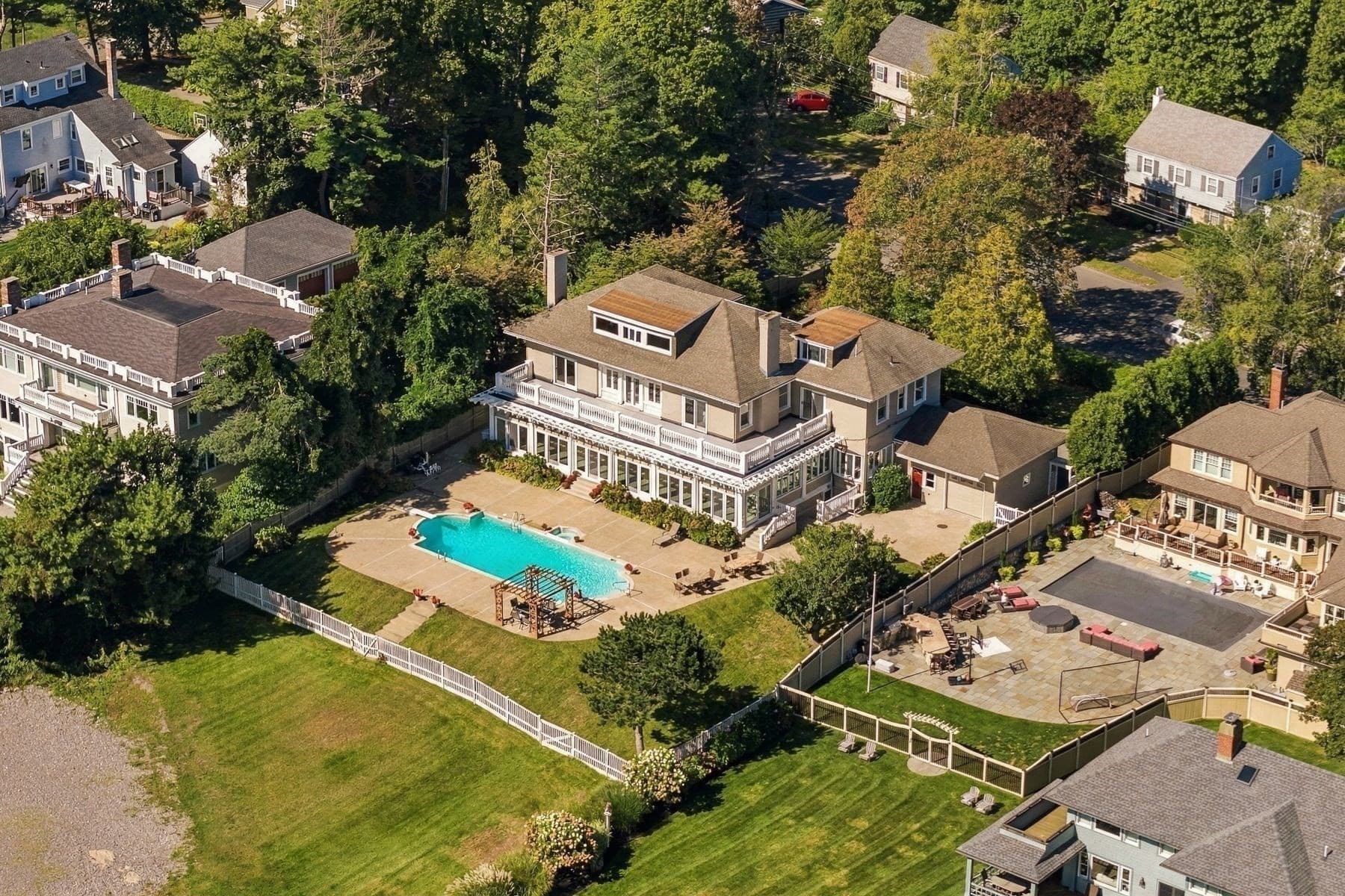 352 Atlantic Avenue, Marblehead MA 01945