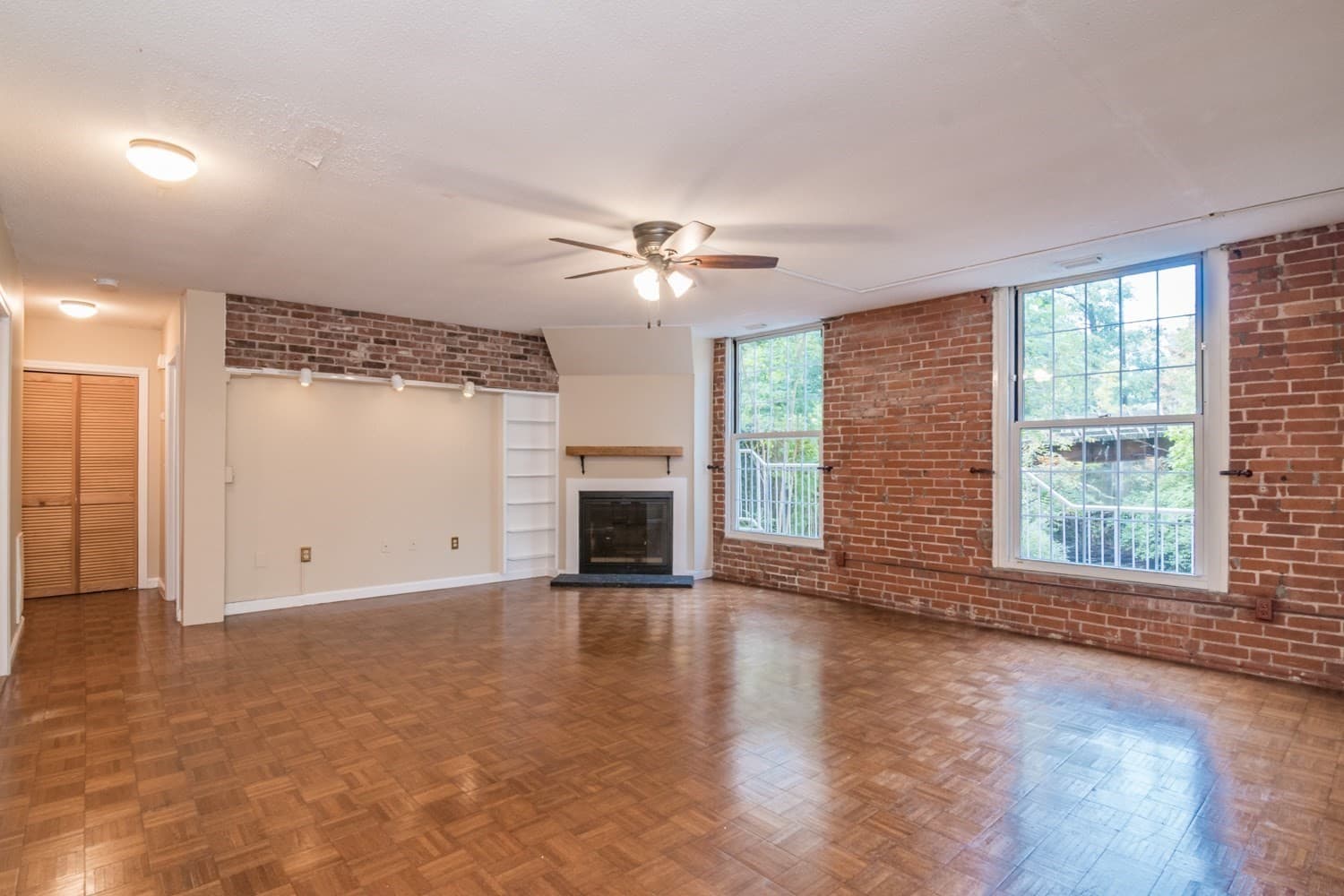 Condominium at 124 College Street # 2, South Hadley MA 01075, South Hadley, photo 4 of 19
