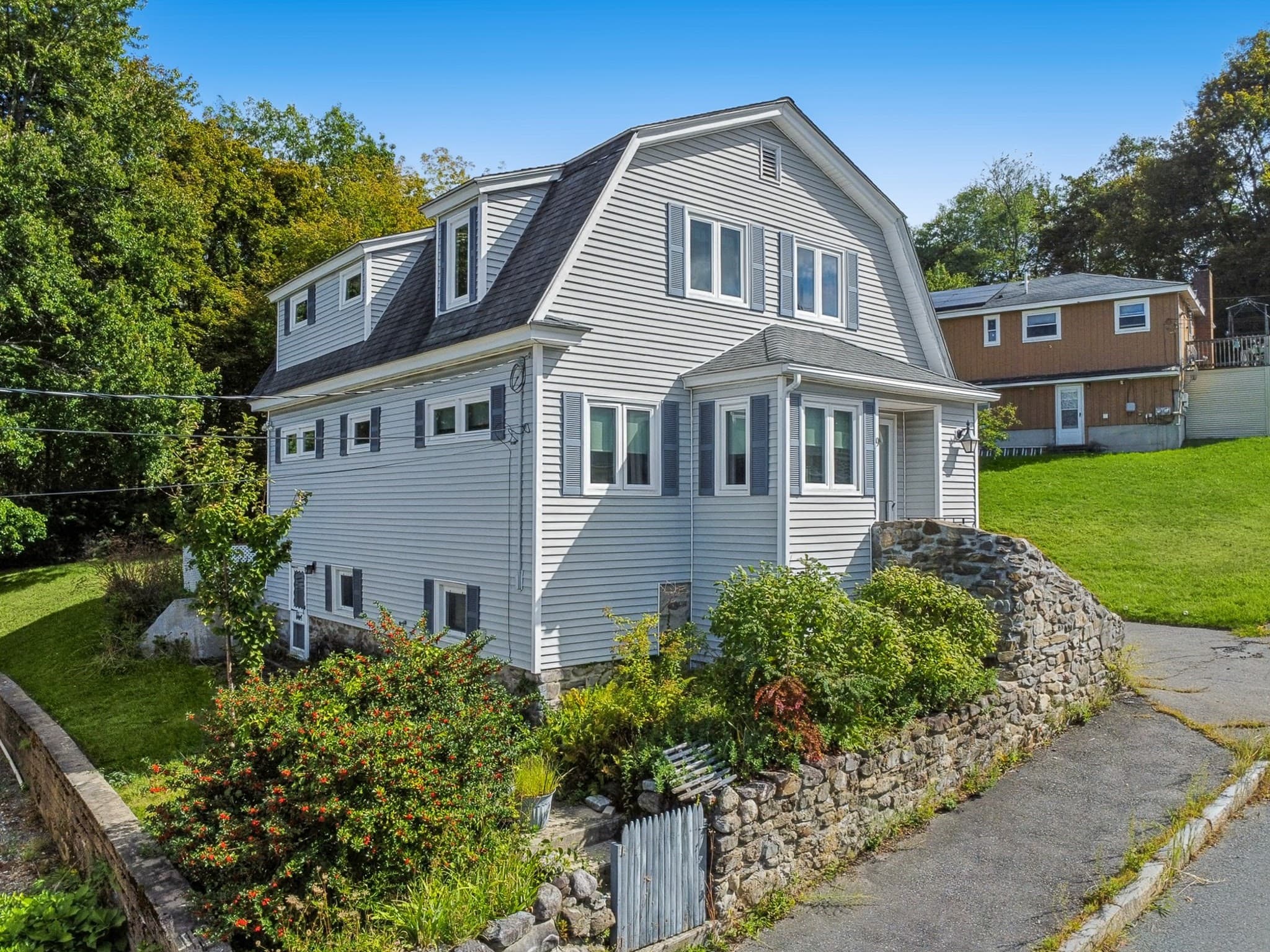 Single Family Residence at 9 Columbus Ave, Lawrence MA 01841, Lawrence, photo 3 of 32