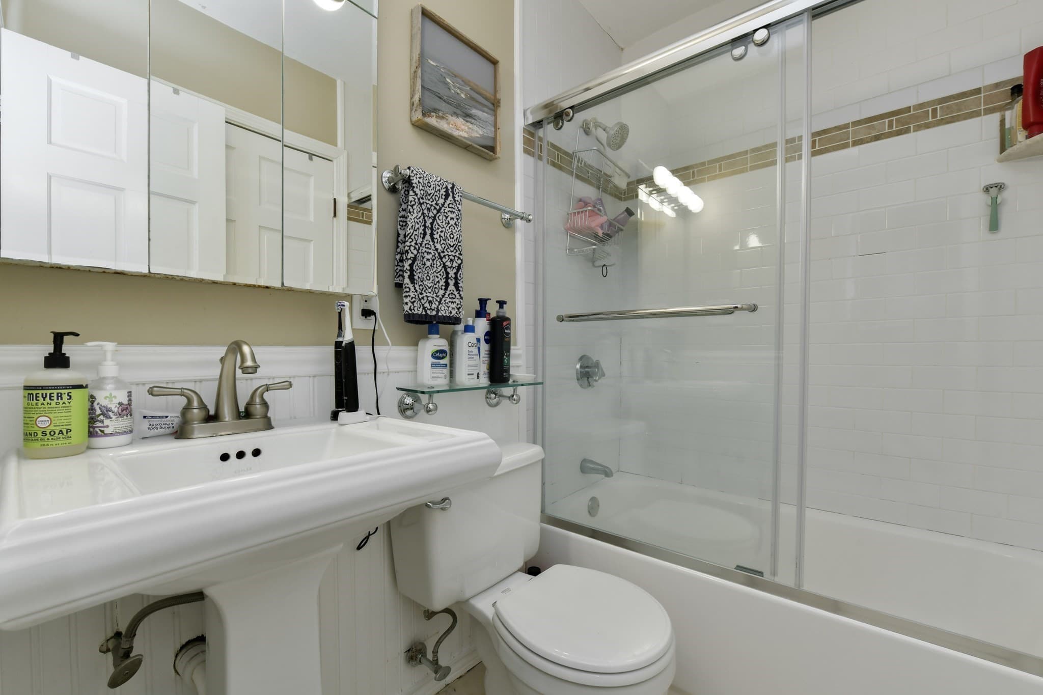 Condominium at 6 Grove Street # 3, Boston MA 02114, Boston, photo 8 of 14