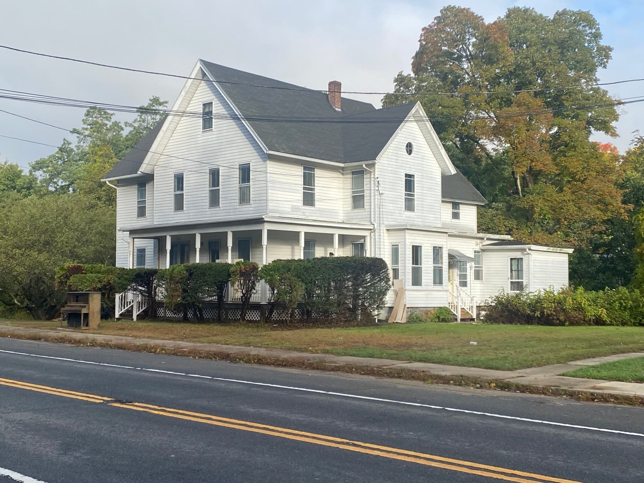 830 Main St, Warren MA 01083