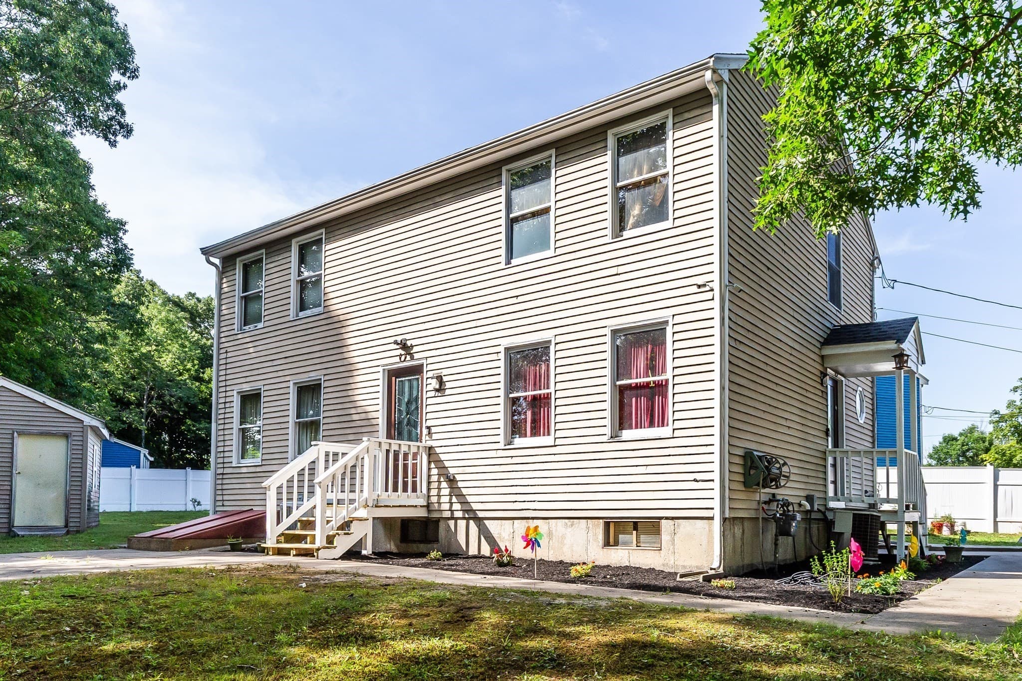 71 Dwinell Rd, Taunton MA 02780