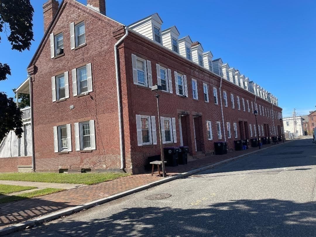 Multi Family at 11 Center Street, Holyoke MA 01040, Holyoke, photo 4 of 22