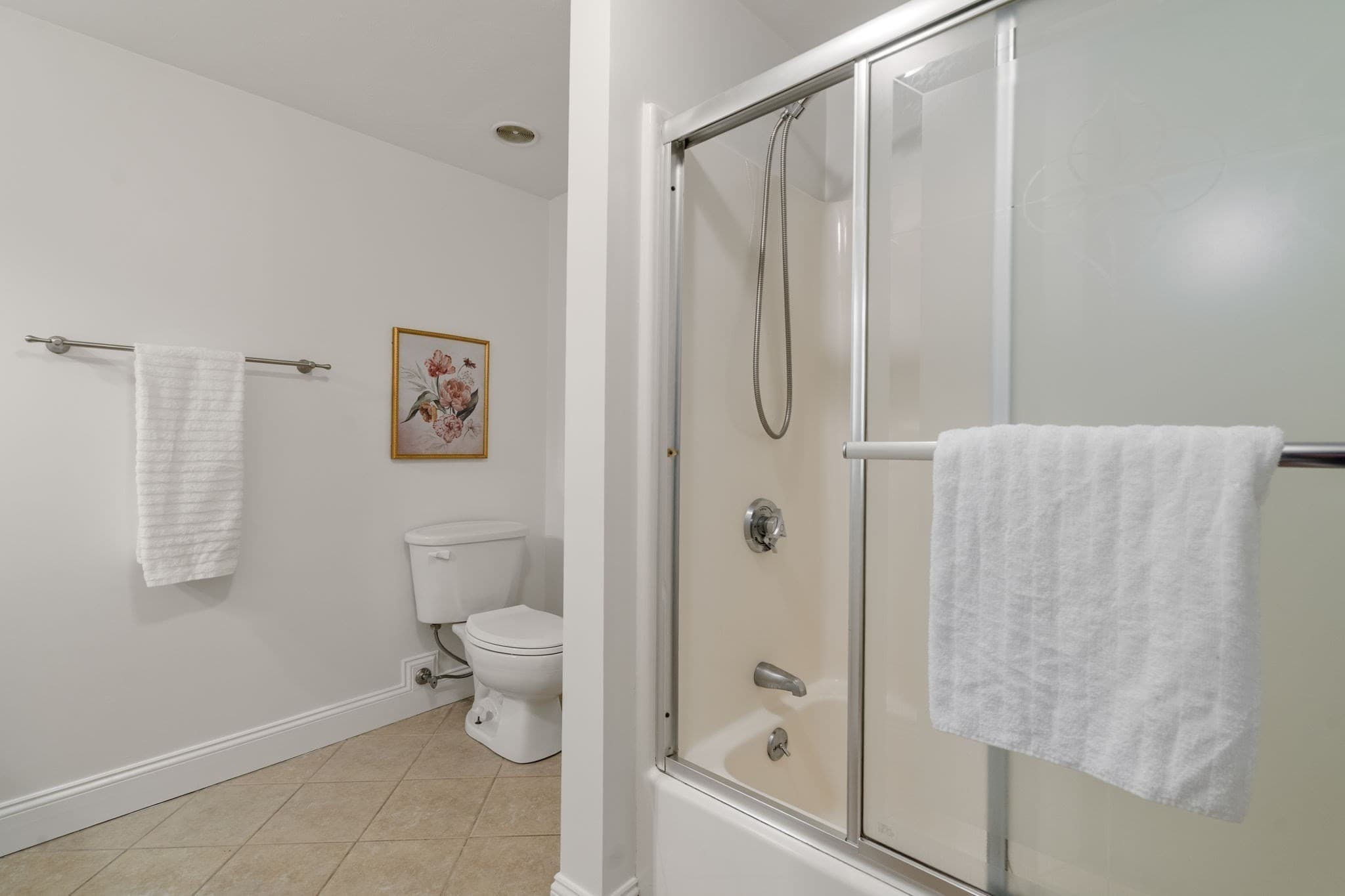 Condominium at 1163 Main St # 14, Waltham MA 02451, Waltham, photo 13 of 21