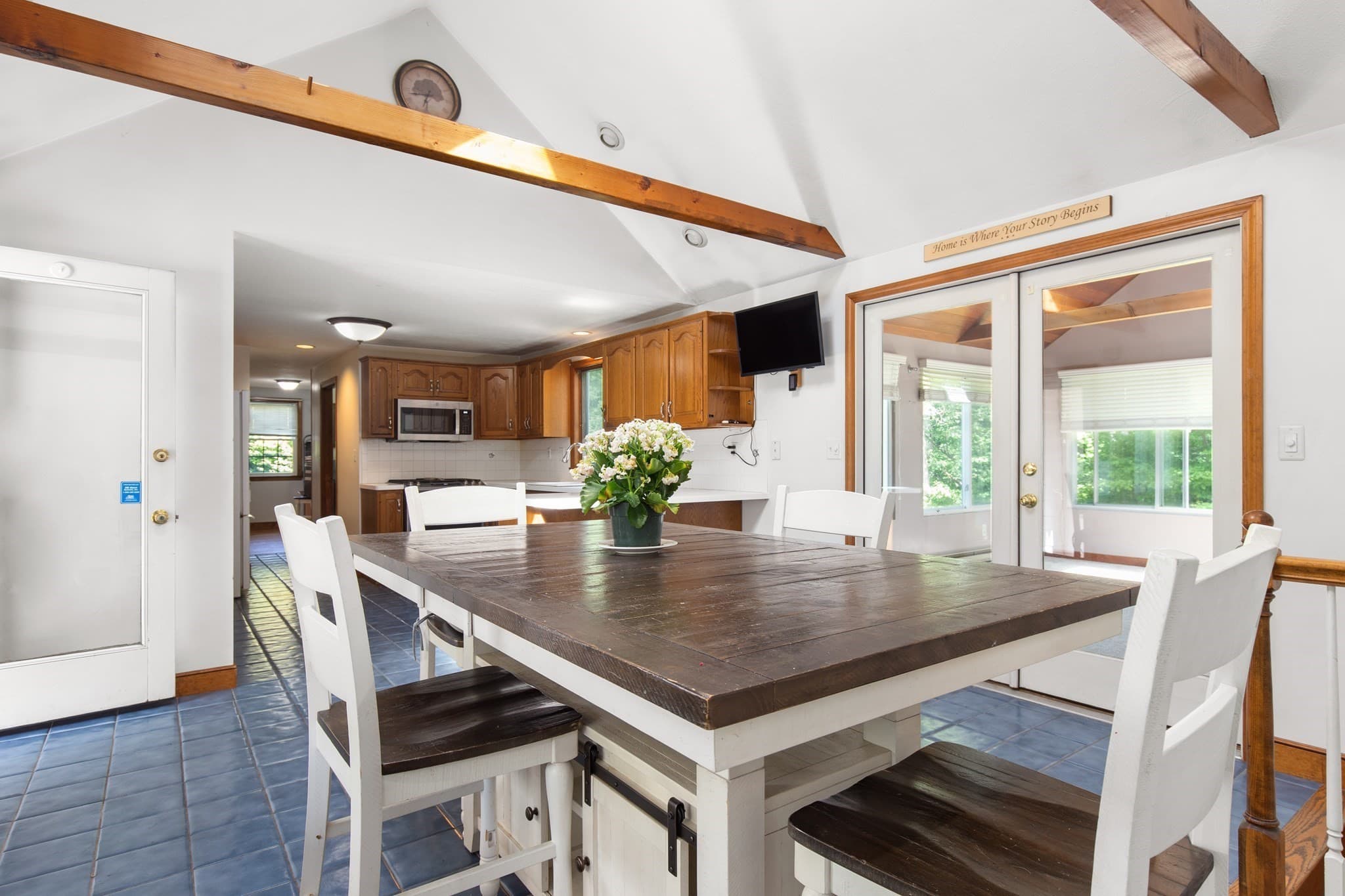 Single Family Residence at 15 Johnson Rd, Avon MA 02322, Avon, photo 4 of 25