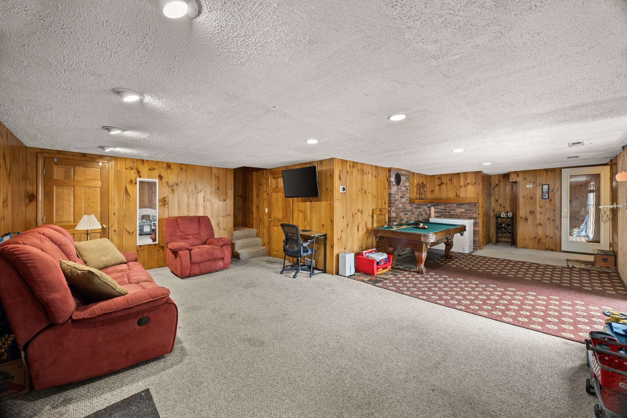 Single Family Residence at 19 Whidden Ave, Whitman MA 02382, Whitman, photo 18 of 37