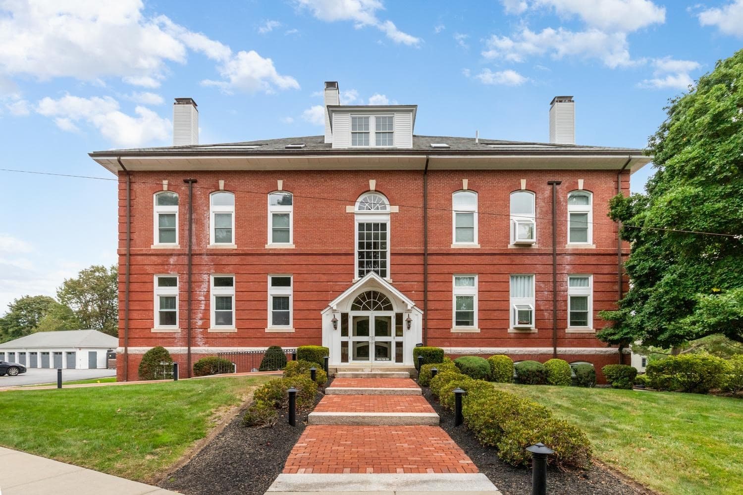 66 Haskell St, Beverly MA 01915