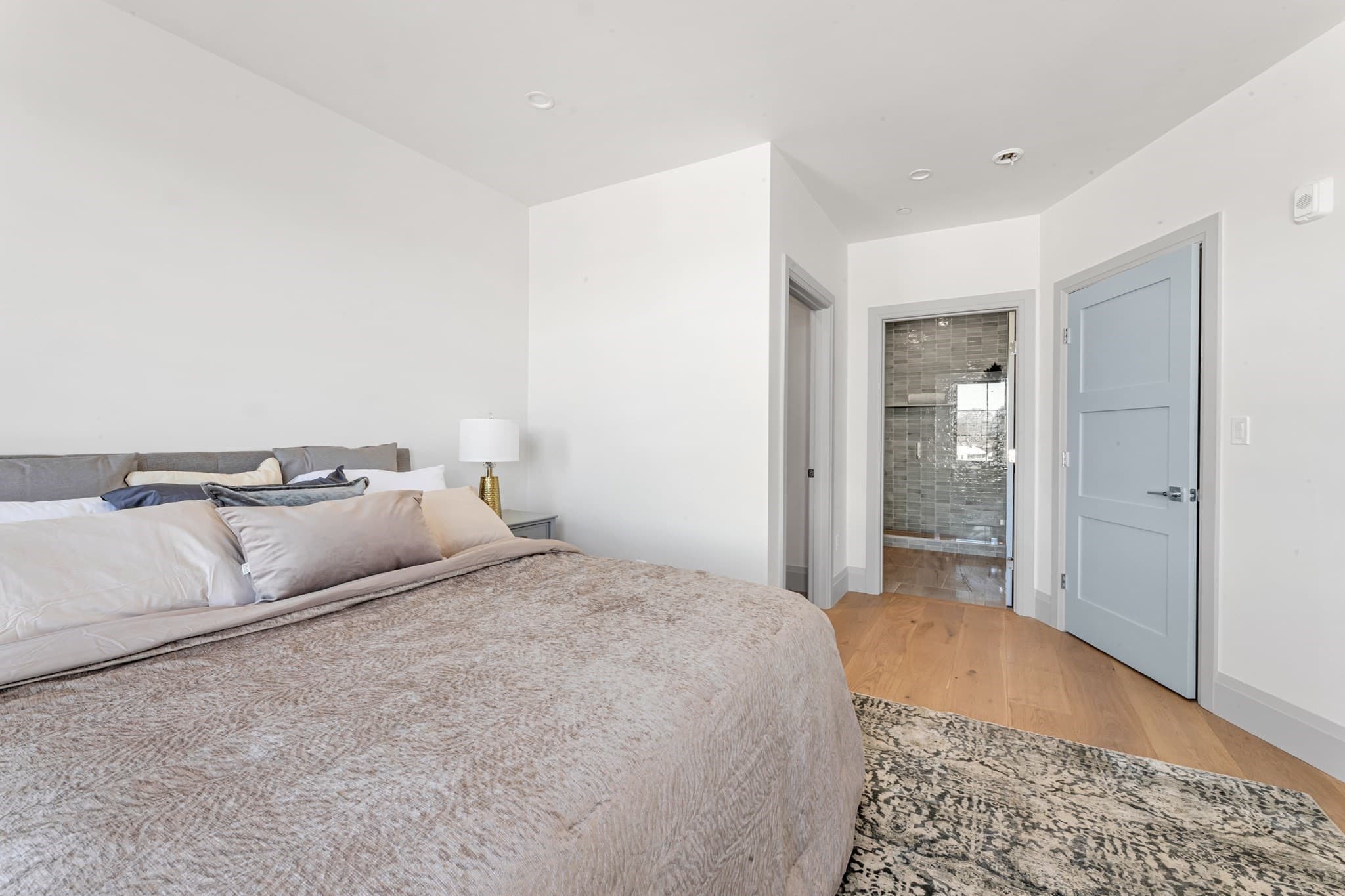 Condominium at 34 Oak Street # 102, Boston MA 02136, Boston, photo 12 of 35