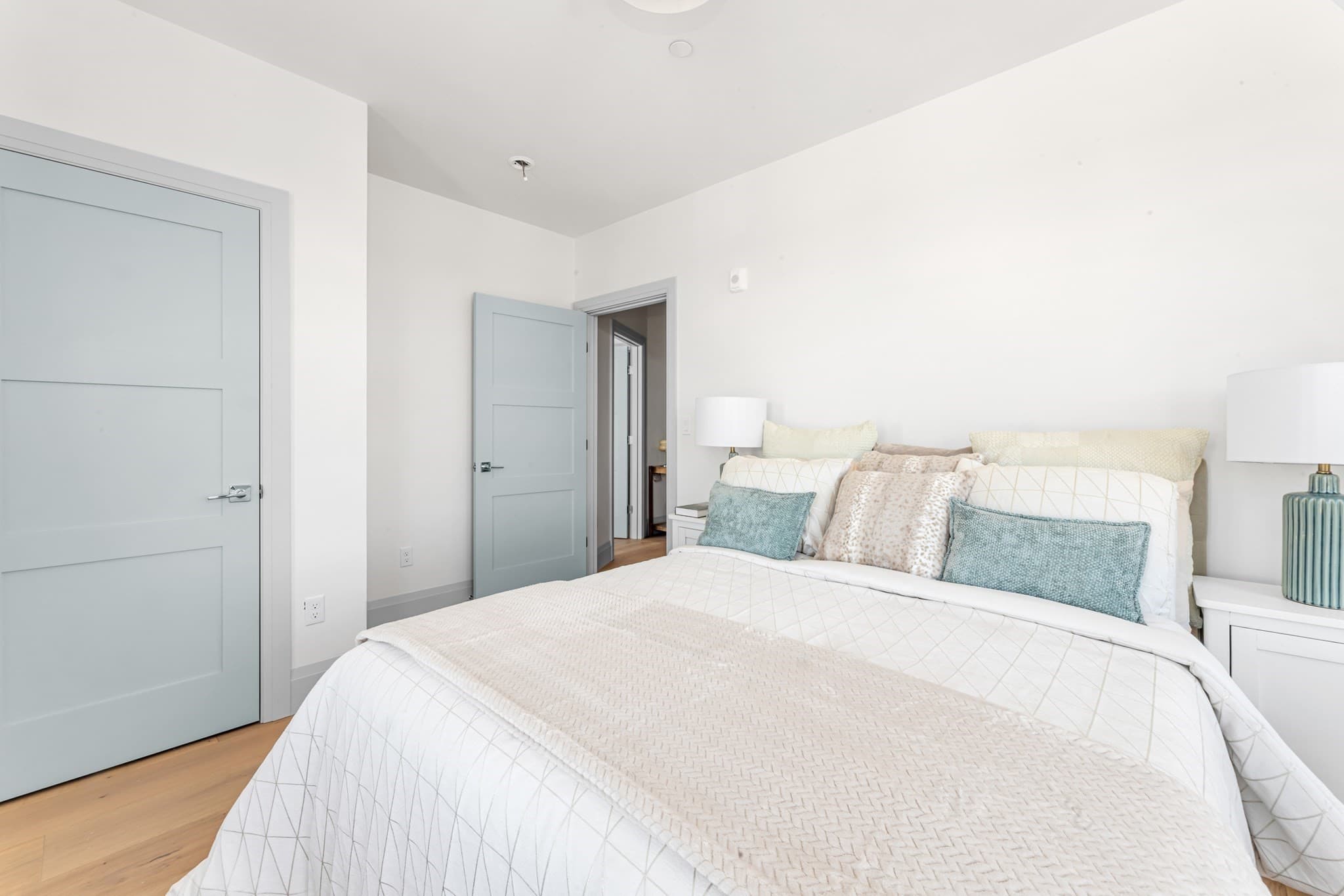Condominium at 34 Oak Street # 102, Boston MA 02136, Boston, photo 18 of 35