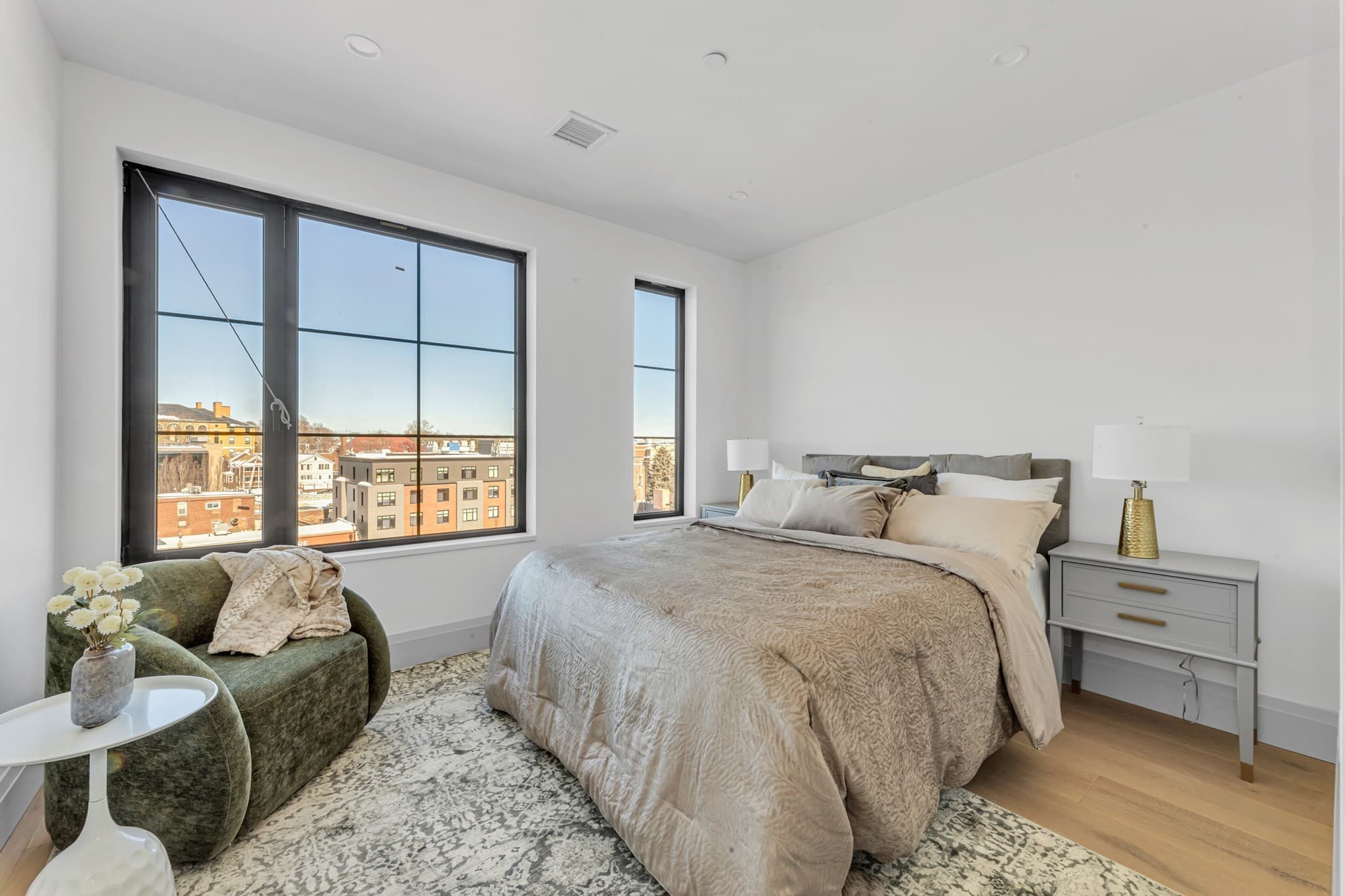 Condominium at 34 Oak Street # 102, Boston MA 02136, Boston, photo 11 of 35