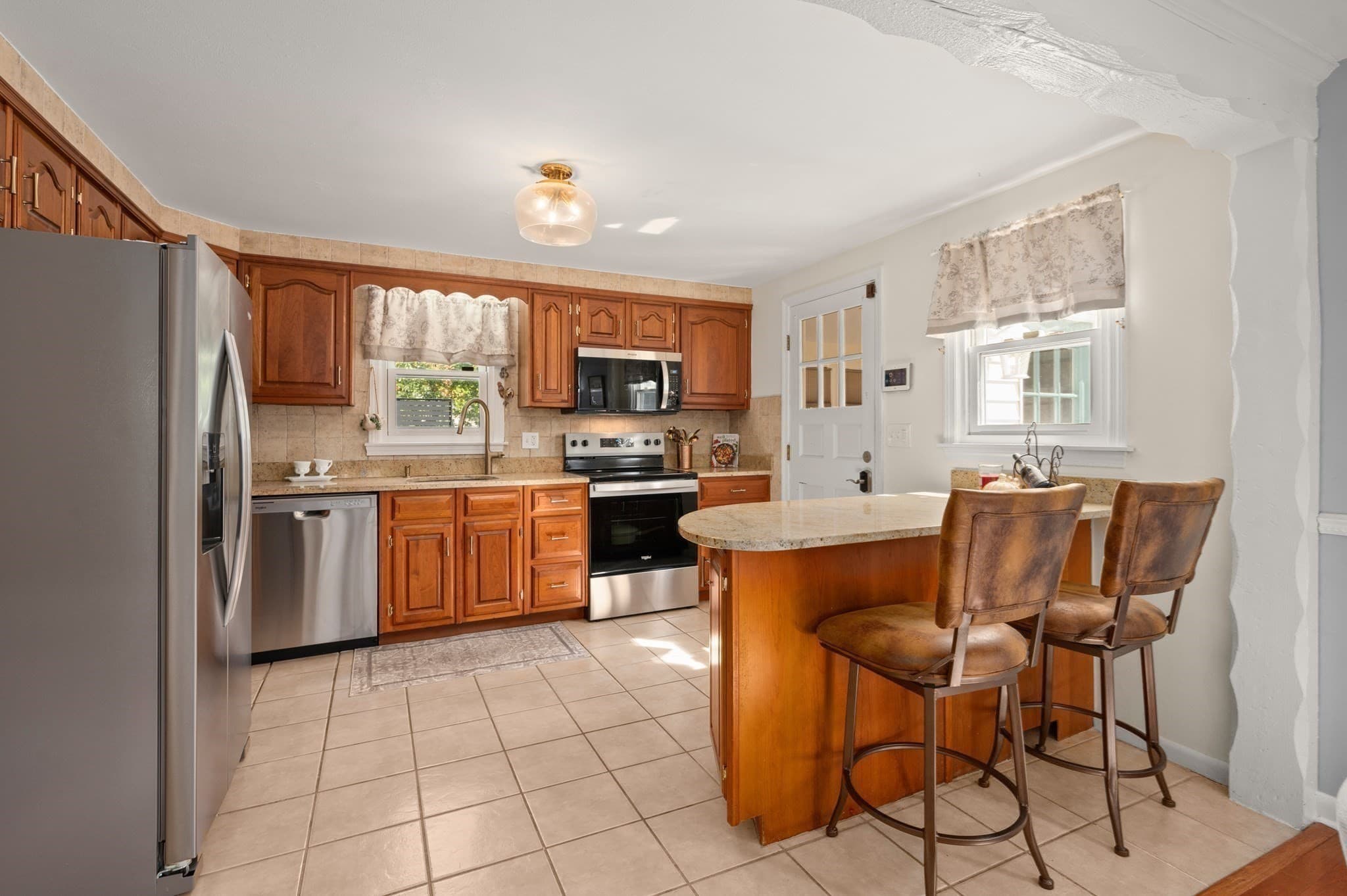 Single Family Residence at 9 Parker Rd, Groveland MA 01834, Groveland, photo 12 of 37