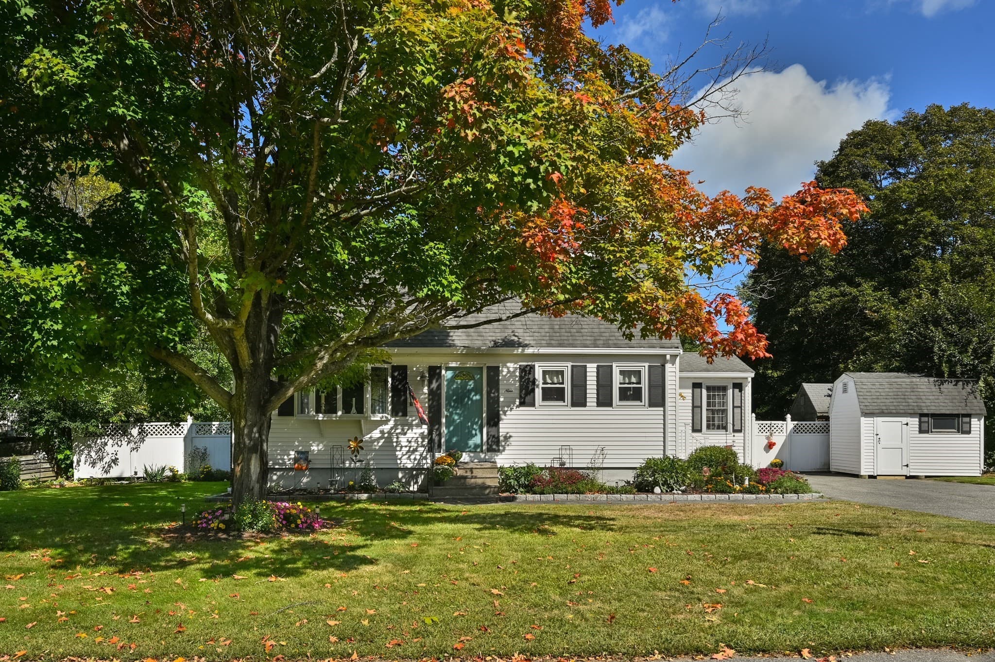 Single Family Residence at 9 Parker Rd, Groveland MA 01834, Groveland, photo 3 of 37