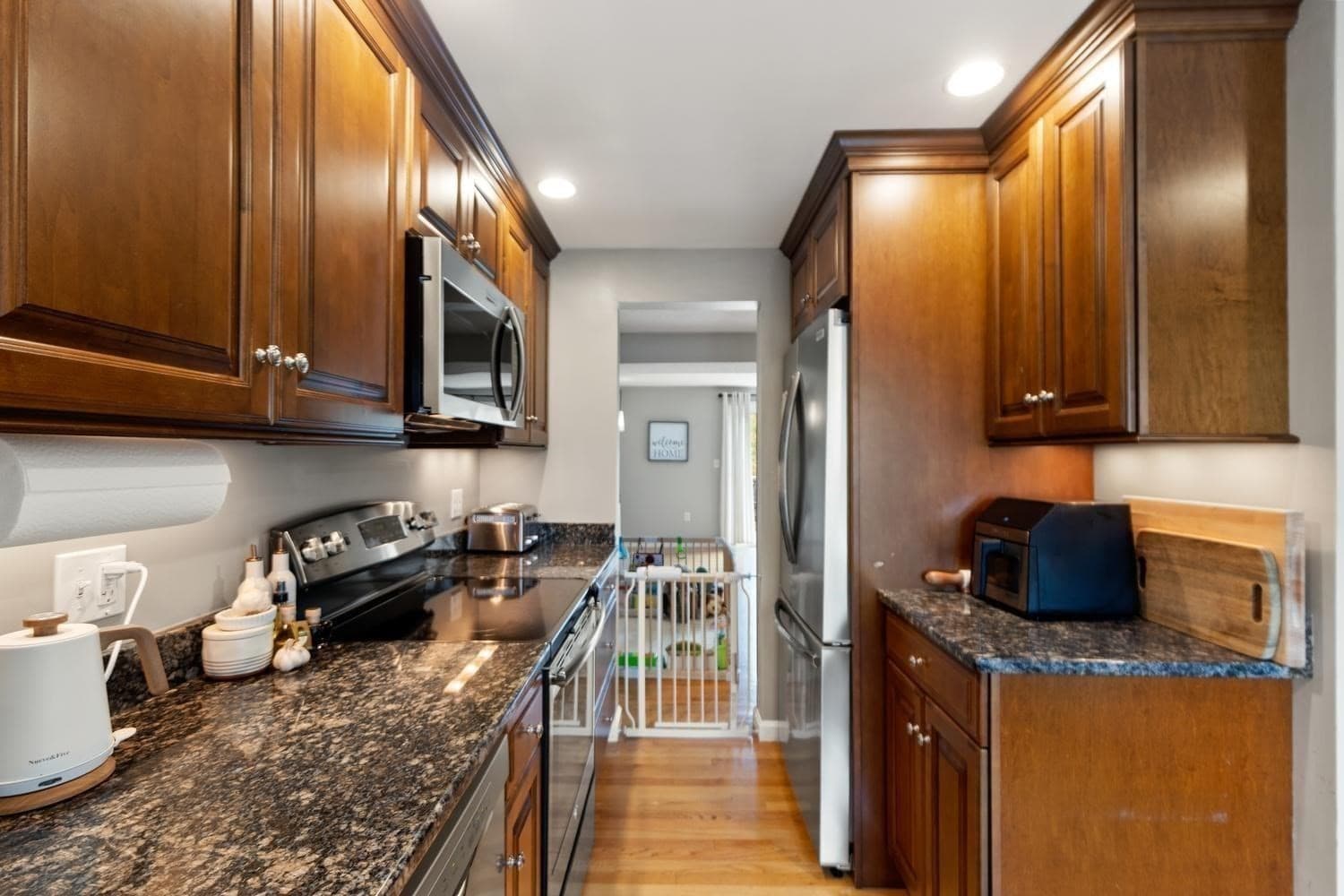 Condominium at 1211 Sheffield Way # 1211, Saugus MA 01906, Saugus, photo 7 of 38