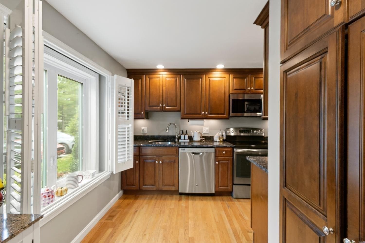 Condominium at 1211 Sheffield Way # 1211, Saugus MA 01906, Saugus, photo 3 of 38