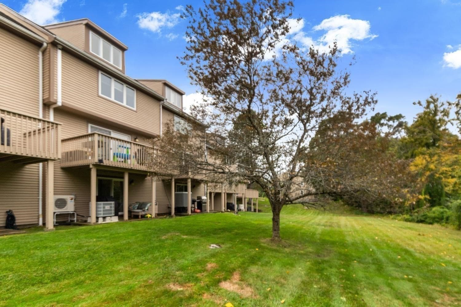 Condominium at 1211 Sheffield Way # 1211, Saugus MA 01906, Saugus, photo 31 of 38