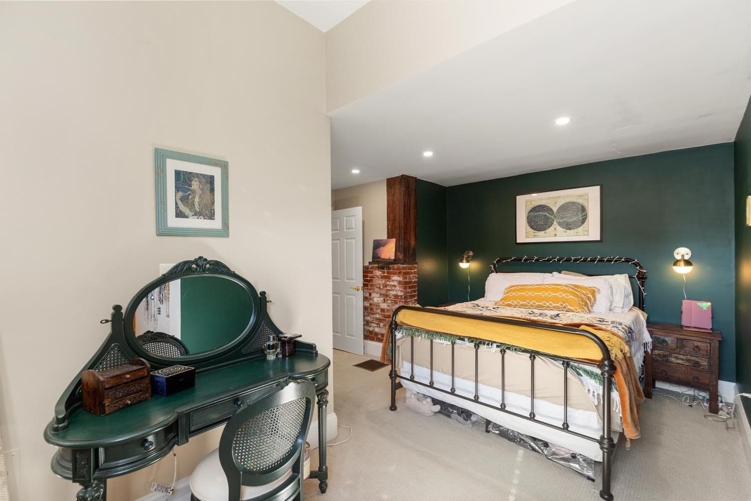 Condominium at 181 North St # 213, Salem MA 01970, Salem, photo 17 of 29