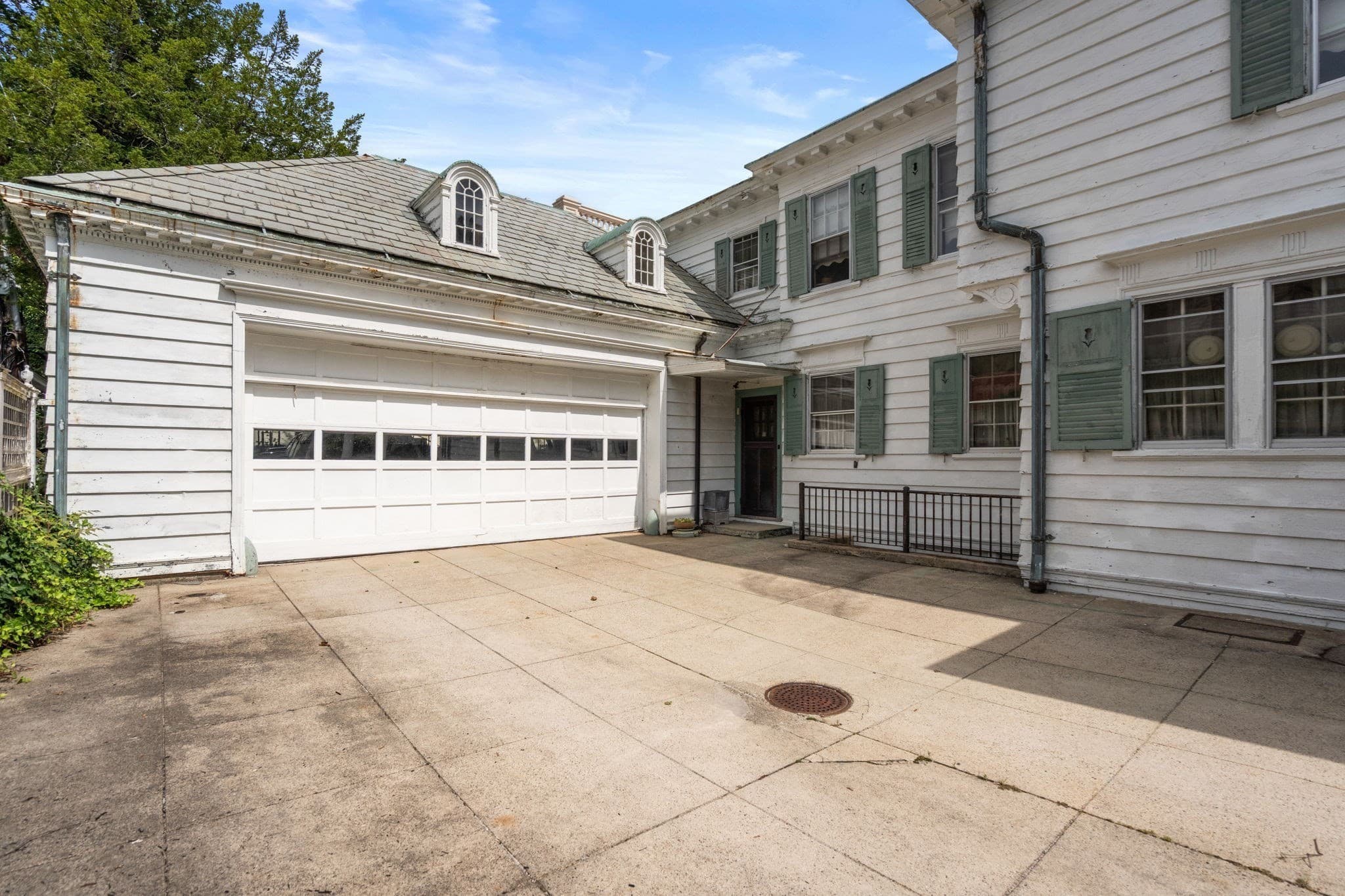 Single Family Residence at 2 Military Rd, Worcester MA 01609, Worcester, photo 30 of 39