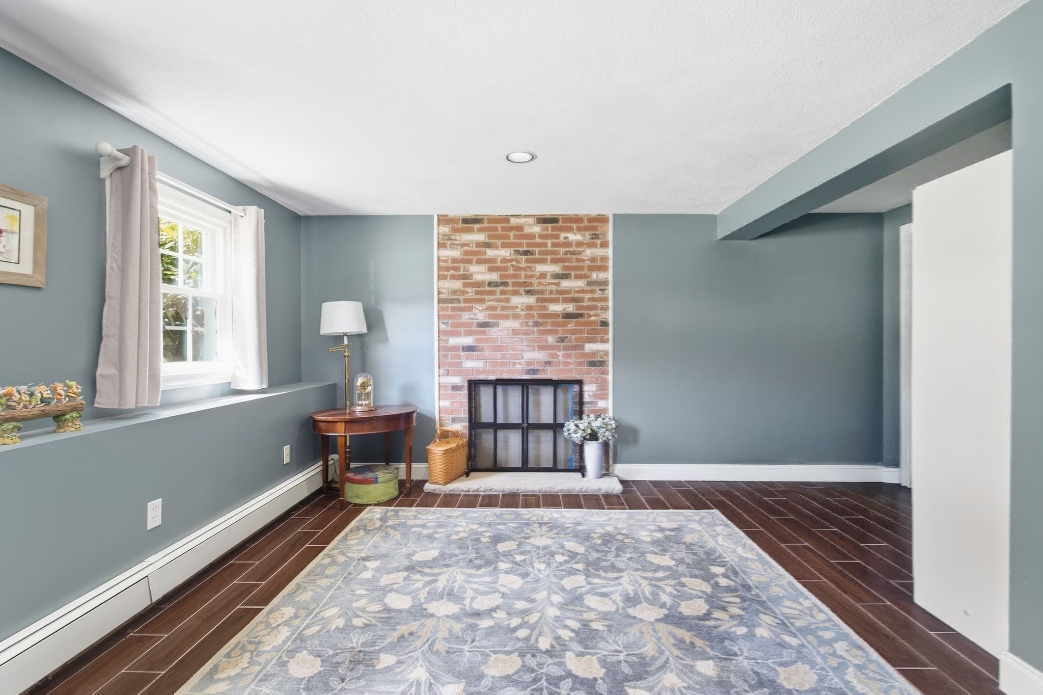 Single Family Residence at 136 Maplewood Rd, Lynn MA 01904, Lynn, photo 25 of 37