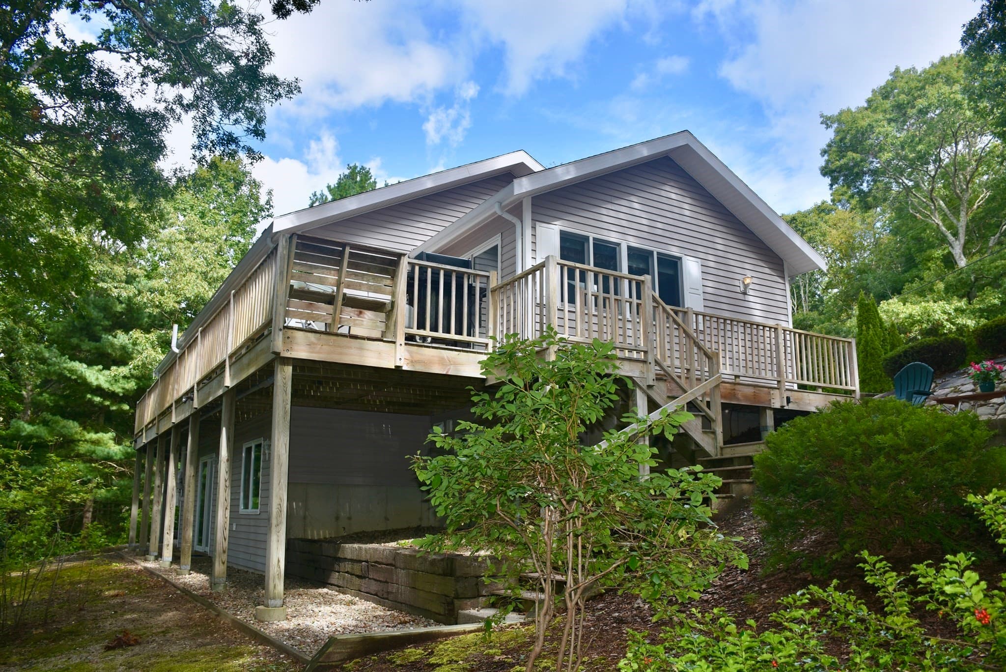 Single Family Residence at 195 Lake Shore Dr, Barnstable MA 02648, Barnstable, photo 5 of 42