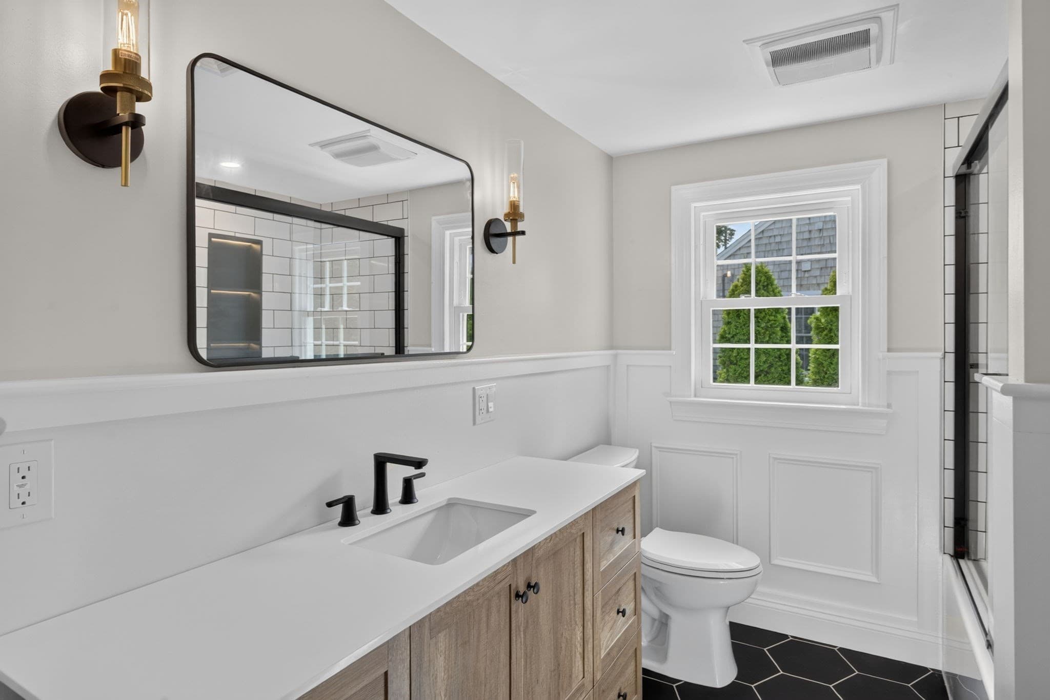 Single Family Residence at 2 Par 3 Drive, Yarmouth MA 02664, Yarmouth, photo 22 of 38
