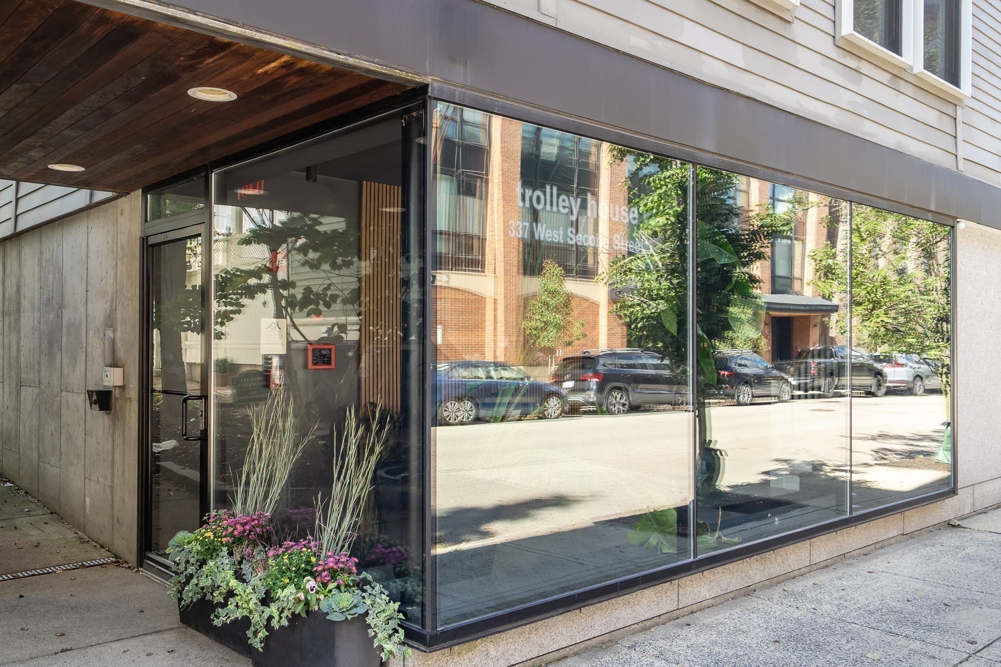 Condominium at 337 W 2nd St # 17, Boston MA 02127, Boston, photo 27 of 28