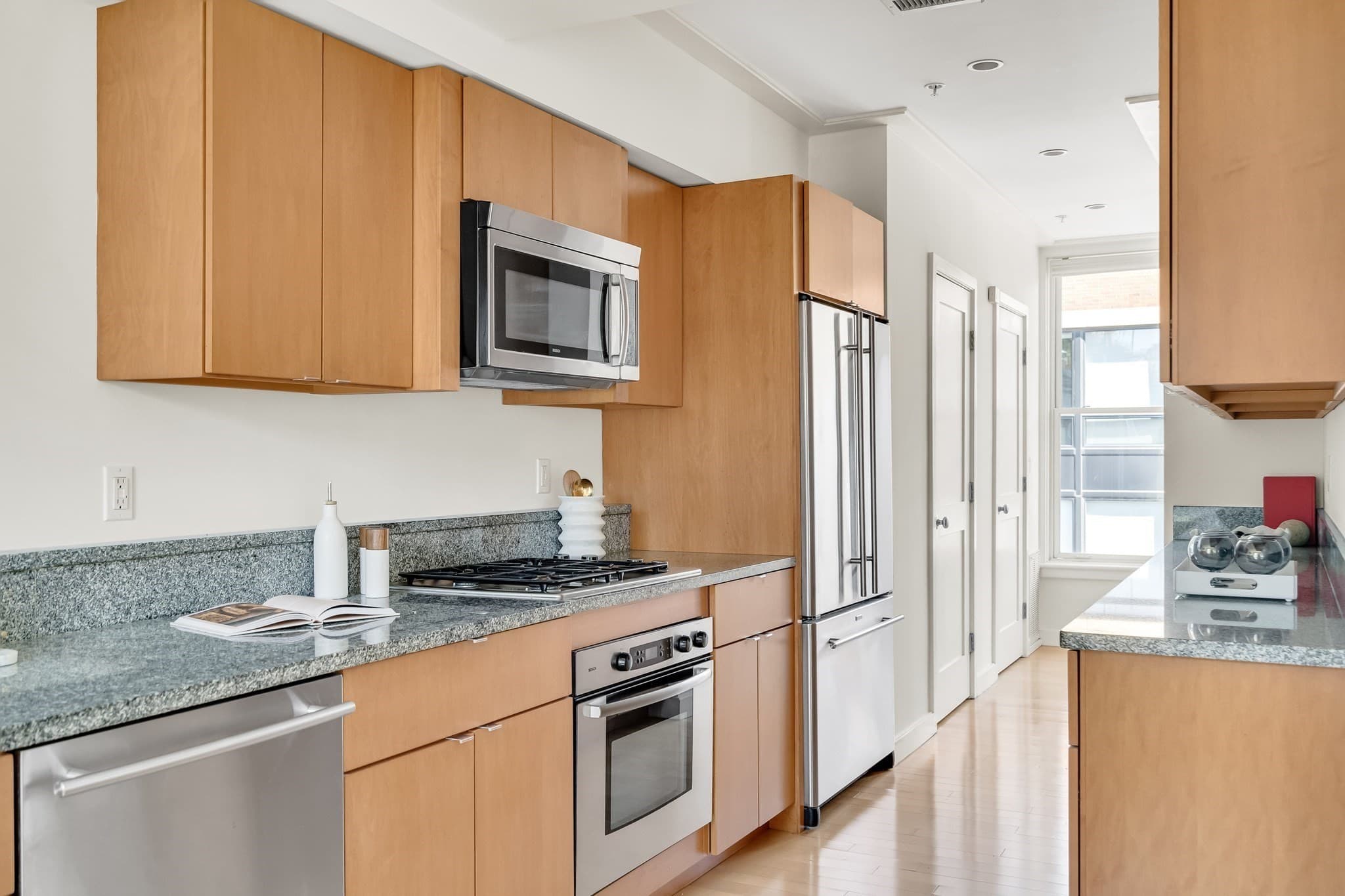 Condominium at 337 W 2nd St # 17, Boston MA 02127, Boston, photo 14 of 28