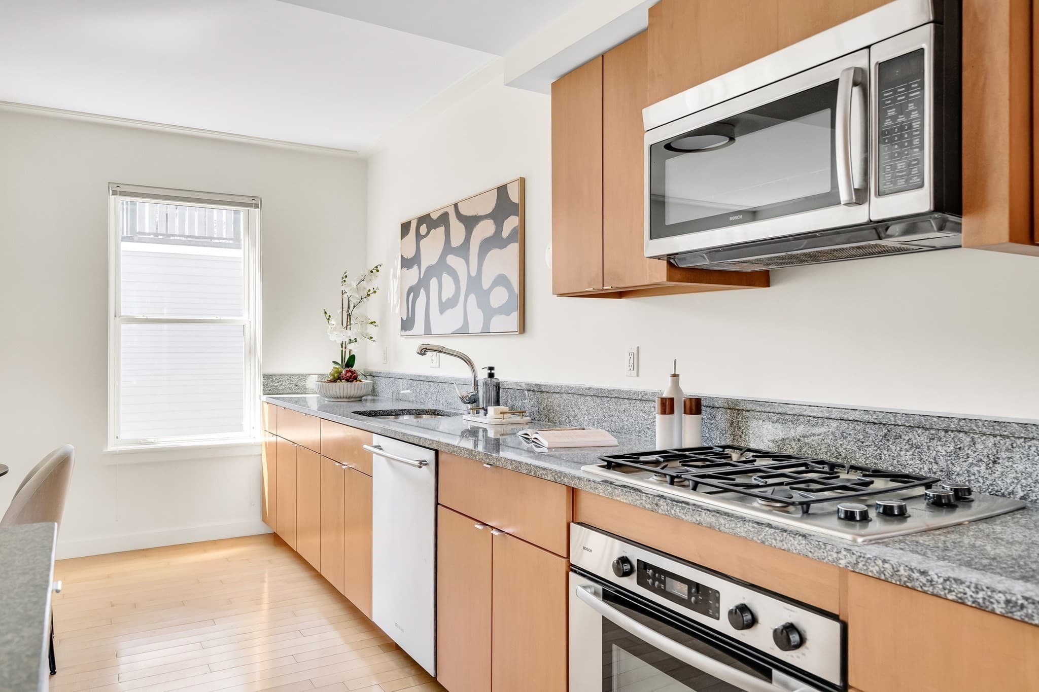 Condominium at 337 W 2nd St # 17, Boston MA 02127, Boston, photo 15 of 28