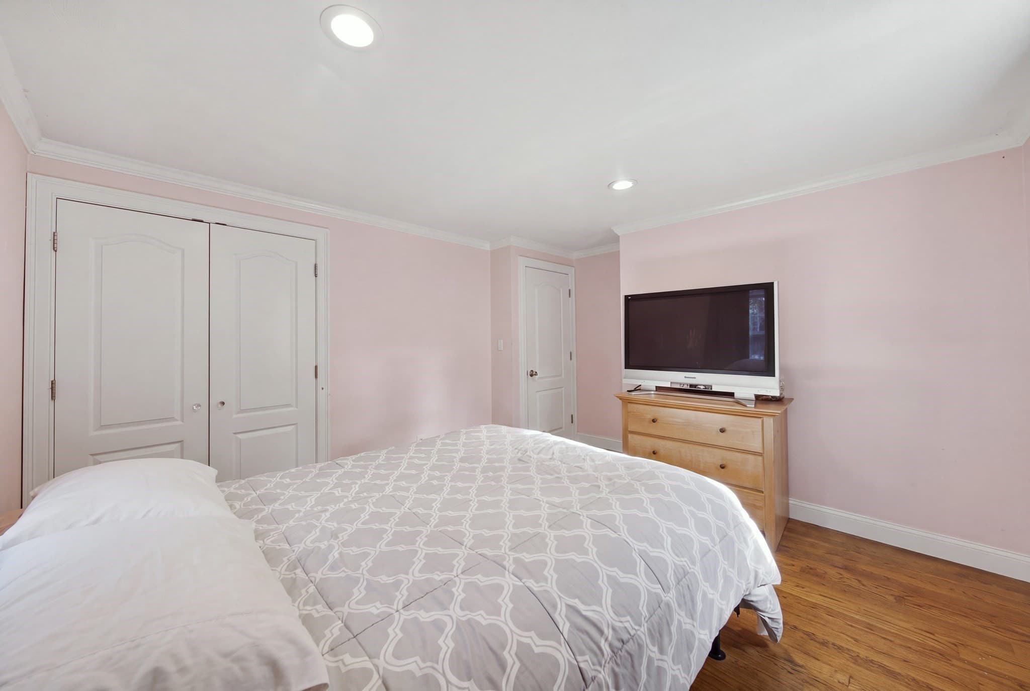 Single Family Residence at 14 Bramble Bush Drive, Sandwich MA 02644, Sandwich, photo 29 of 37