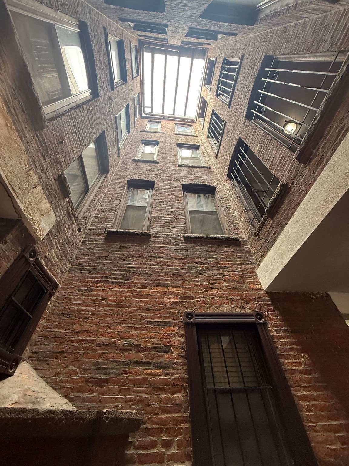 5+ Family - 5+ Units Up/Down at 29 Wellington Street, Boston MA 02118, Boston, photo 6 of 8